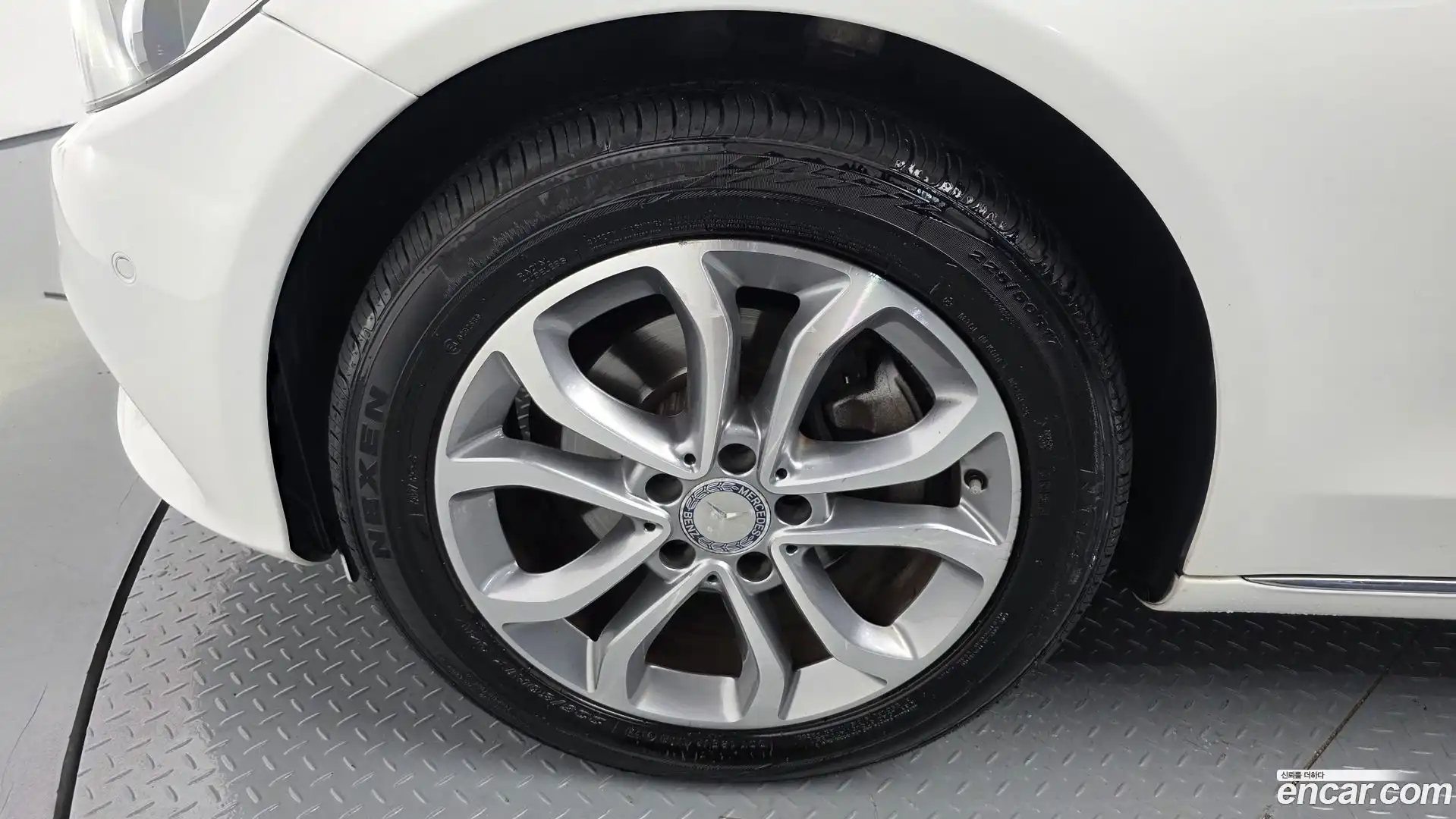C-Class Mercedes-Benz 2015.3-OUTER-005