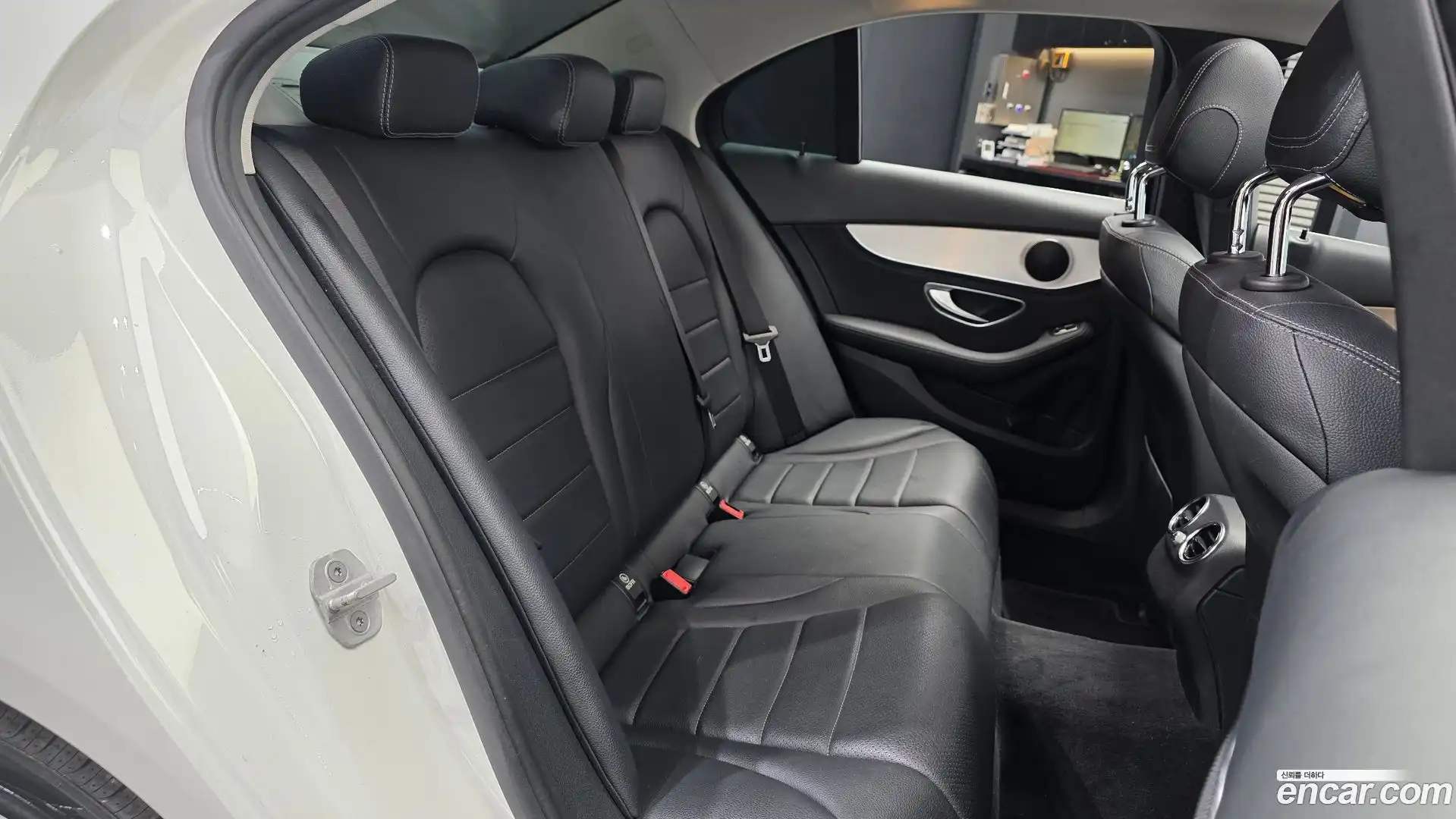 C-Class Mercedes-Benz 2015.3-OPTION-016