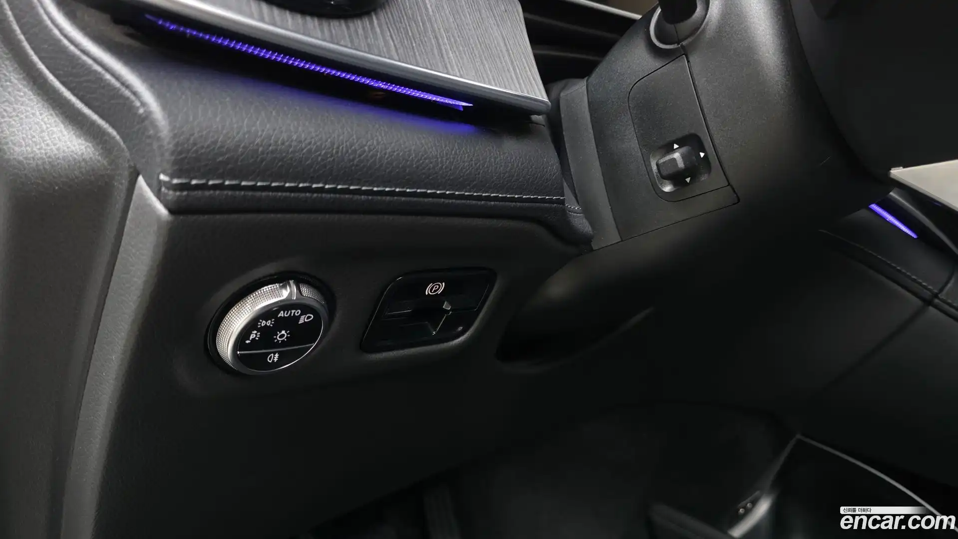 EQE Mercedes-Benz 2023.11-OPTION-022