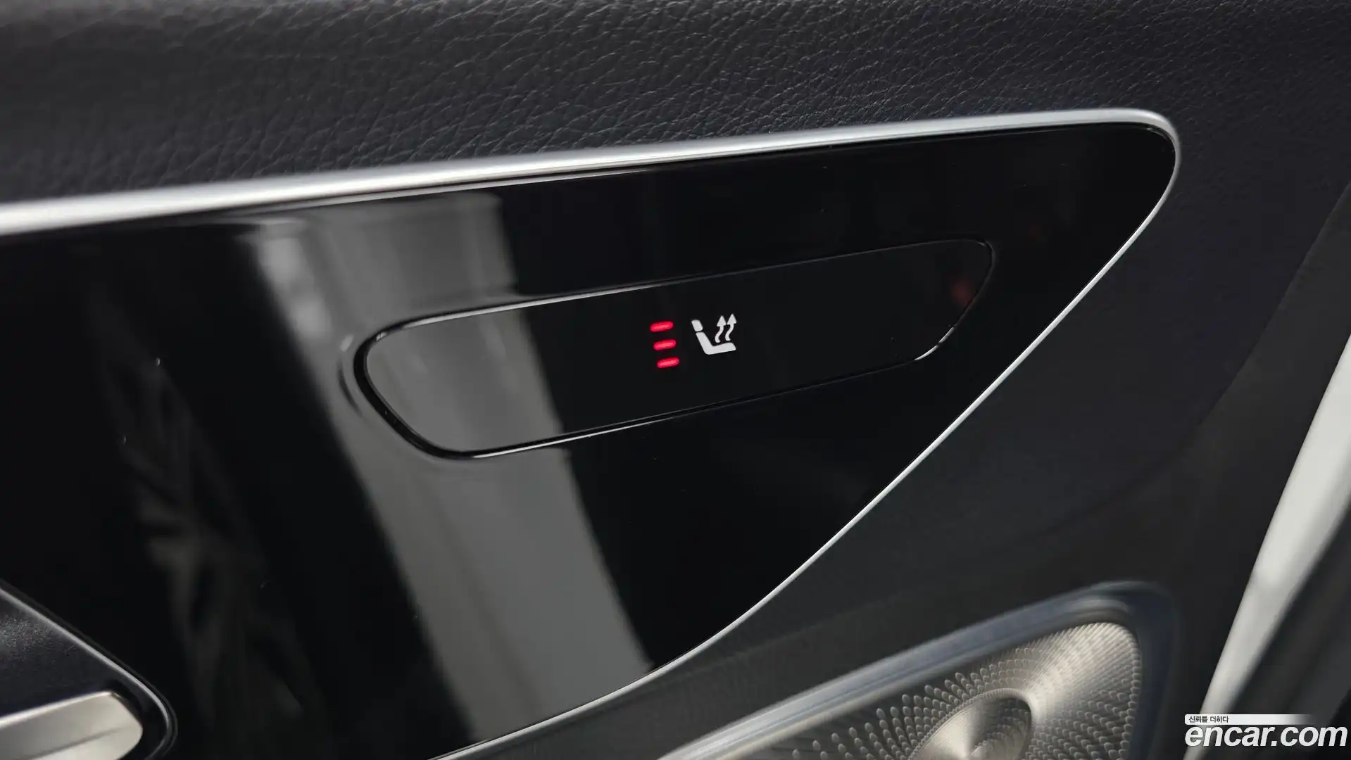 EQE Mercedes-Benz 2023.11-OPTION-042