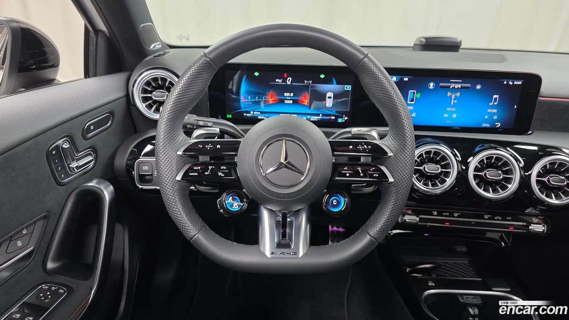 A-Class Mercedes-Benz 2025.6-OPTION-018