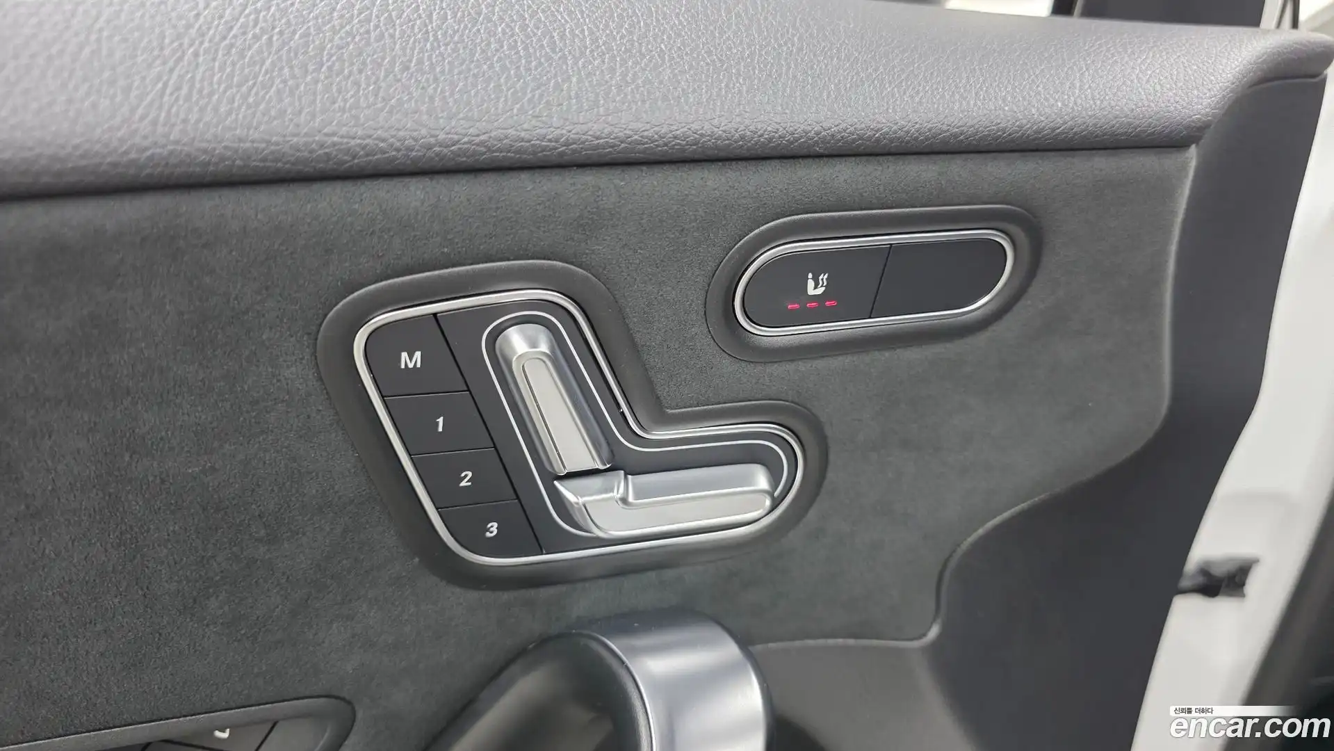 A-Class Mercedes-Benz 2025.6-OPTION-040