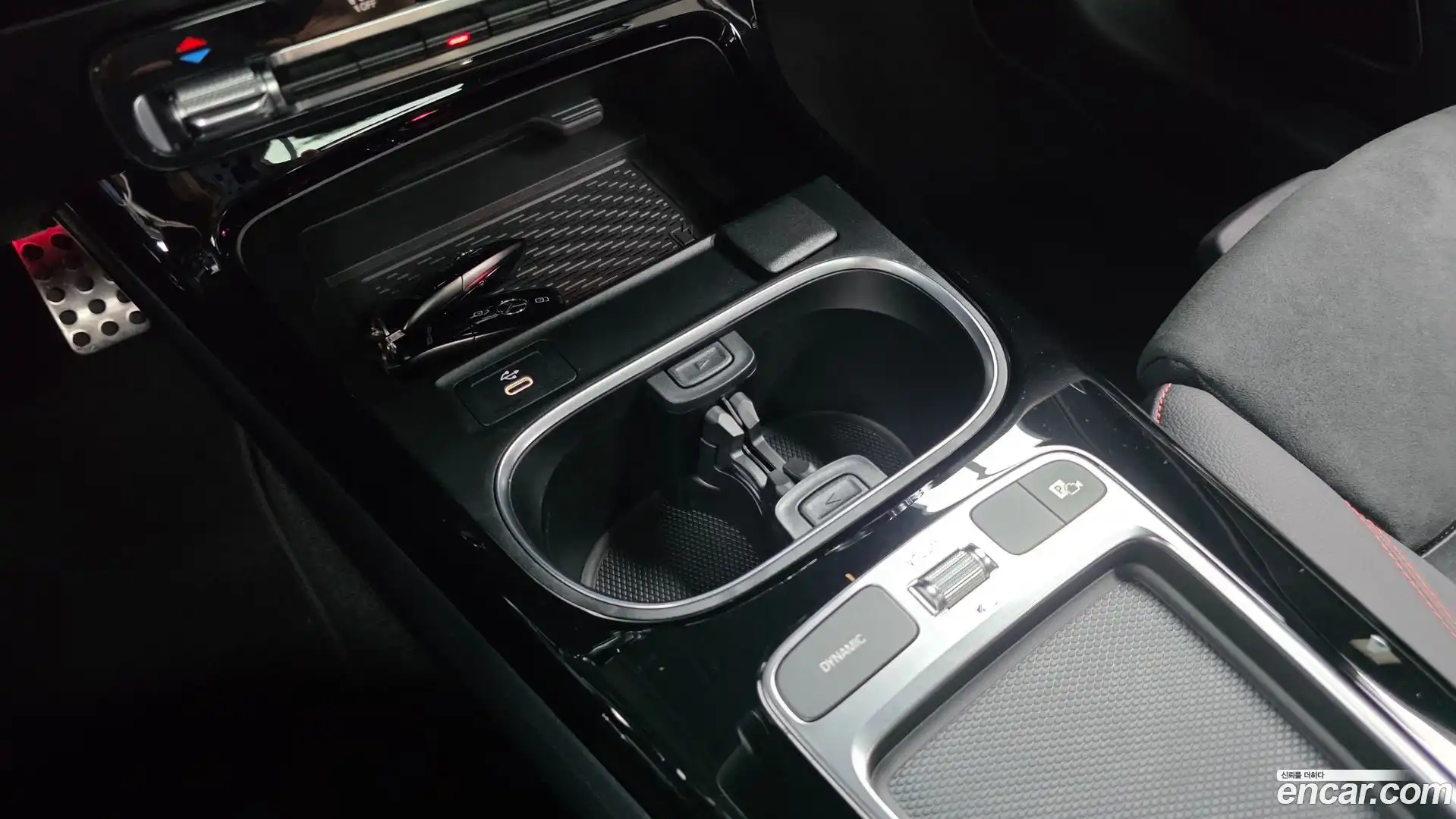 A-Class Mercedes-Benz 2025.6-OPTION-044