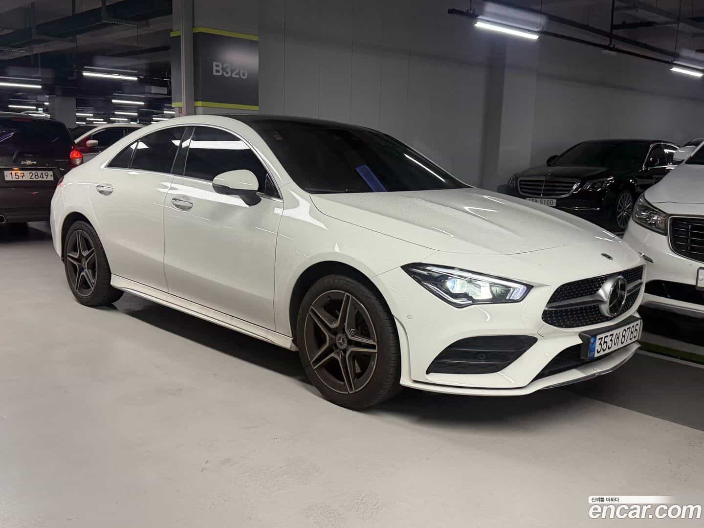 CLA-Class Mercedes-Benz 2021.10-OUTER-002