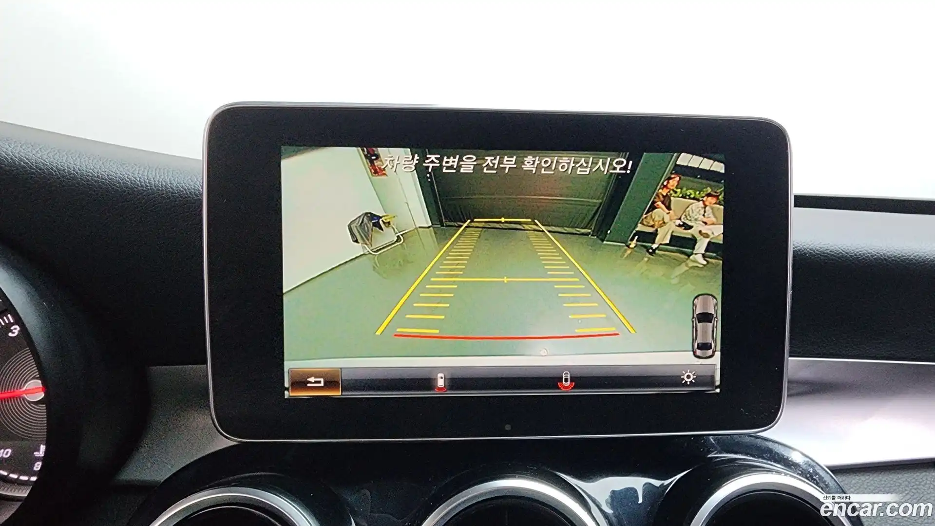 C-Class Mercedes-Benz 2018.2-OPTION-018