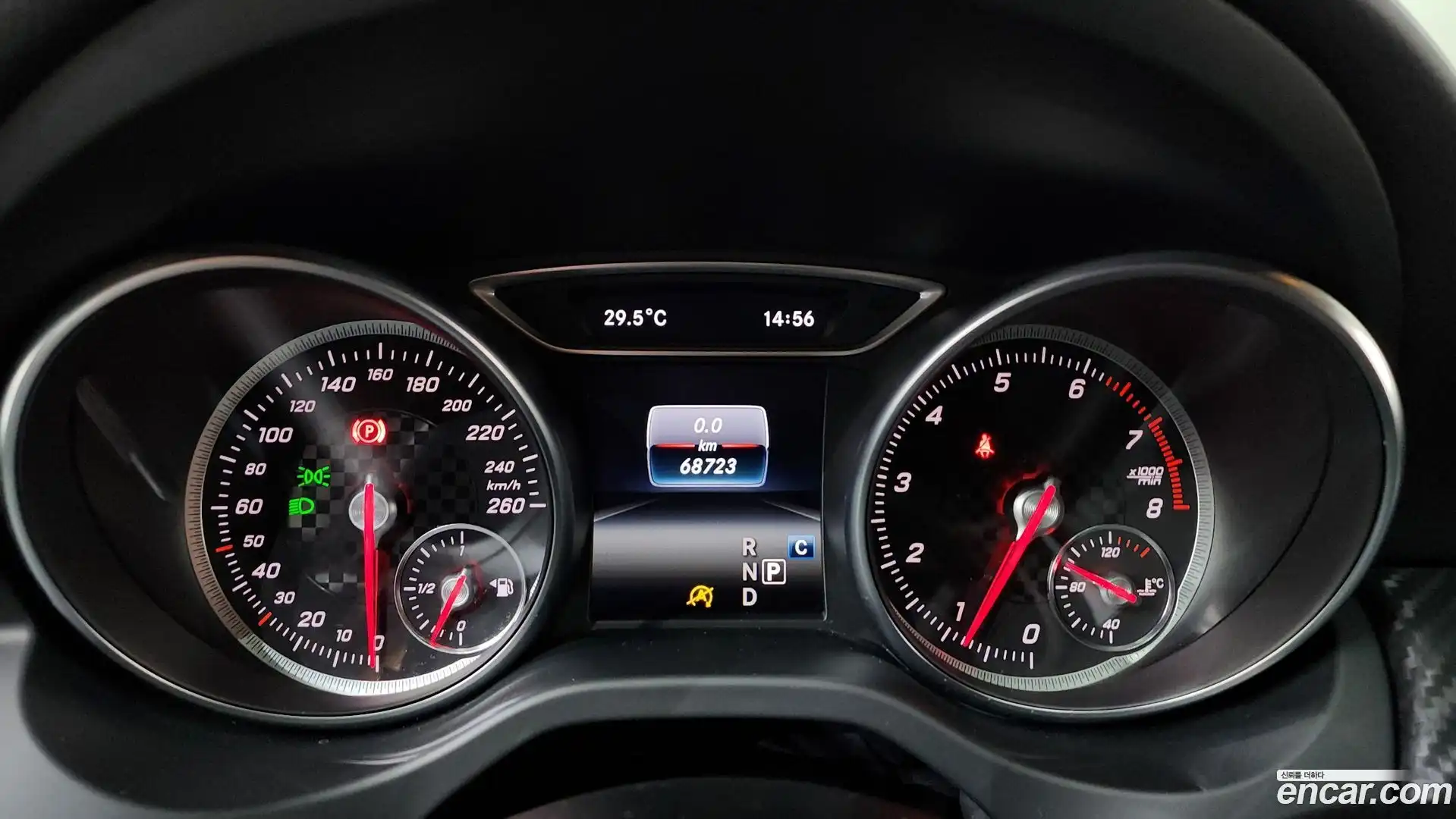 A-Class Mercedes-Benz 2018.1-INNER-008