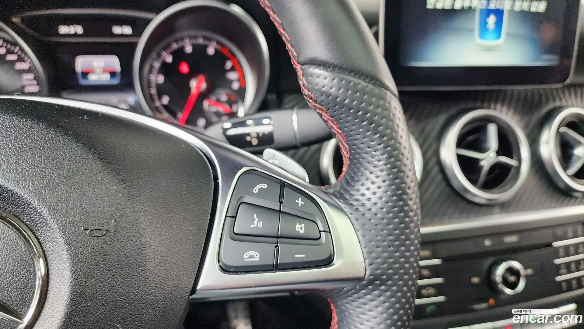 A-Class Mercedes-Benz 2018.1-OPTION-019