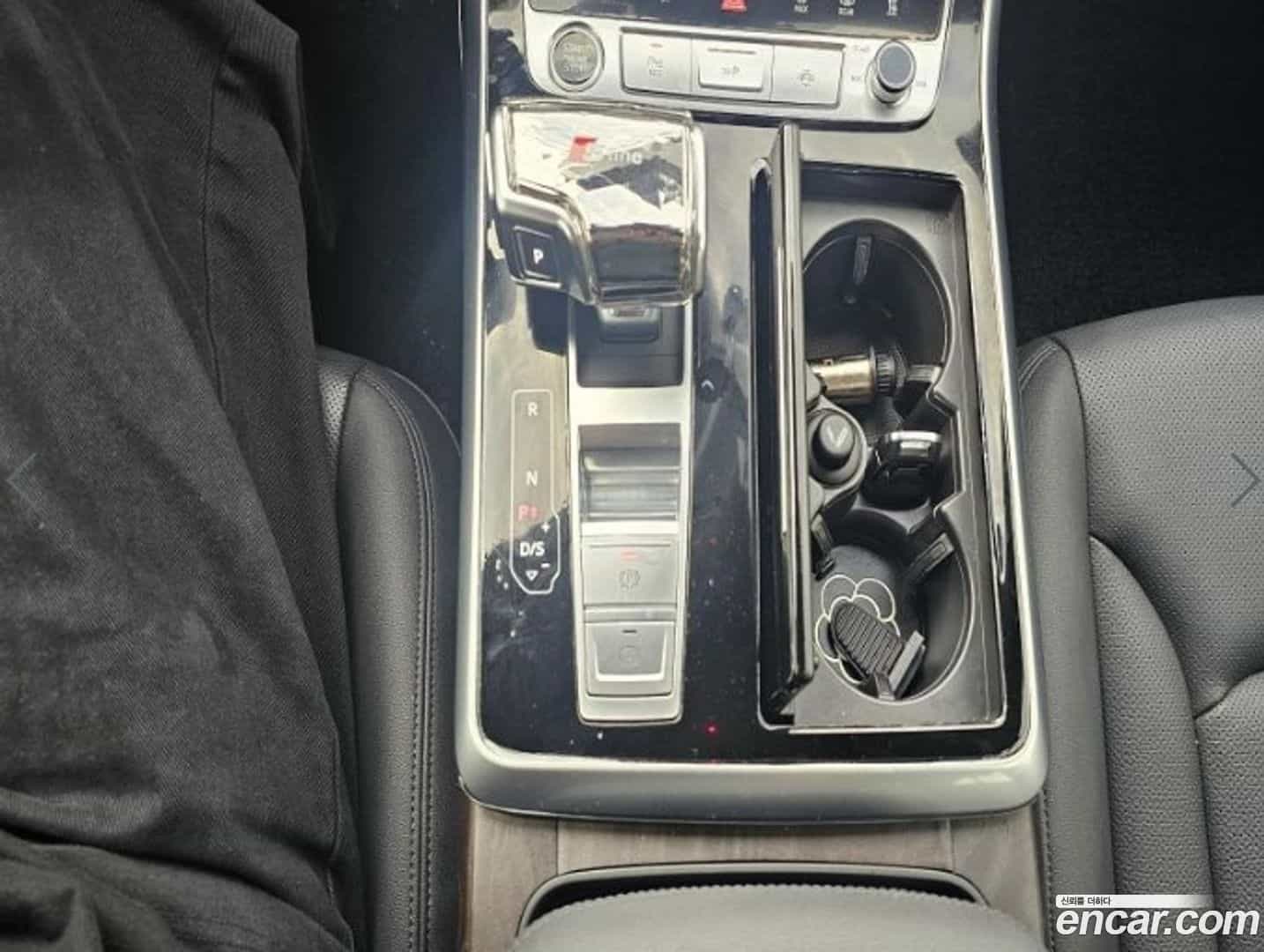 Q7 Audi 2021.11-OUTER-006