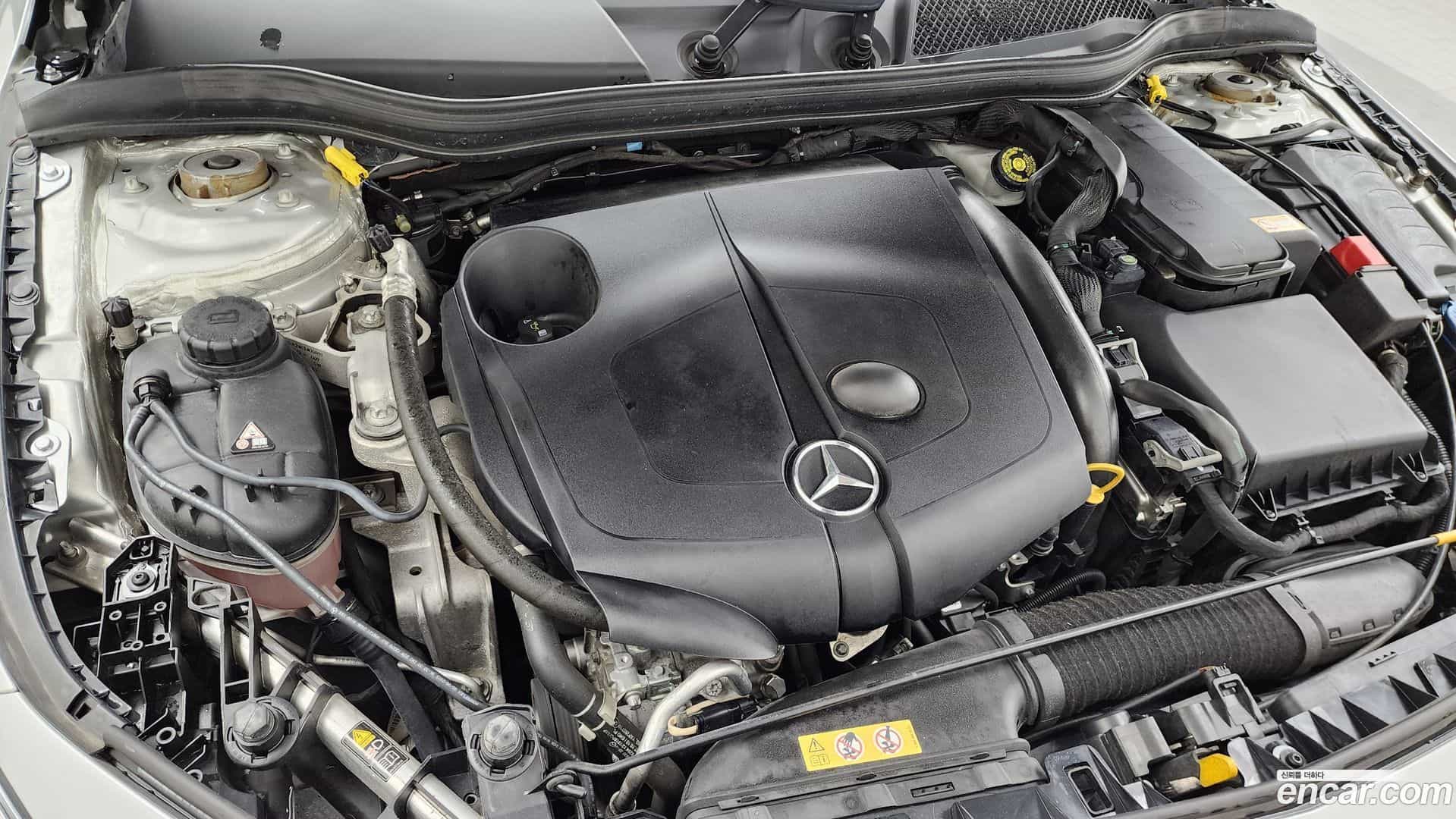CLA-Class Mercedes-Benz 2016.5-OUTER-006