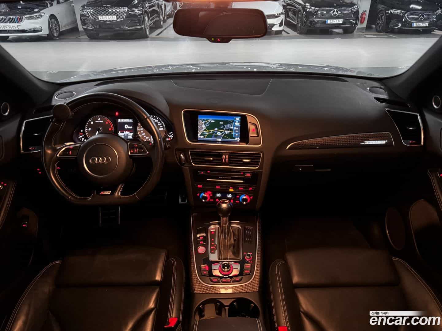 SQ5 Audi 2016.10-INNER-007
