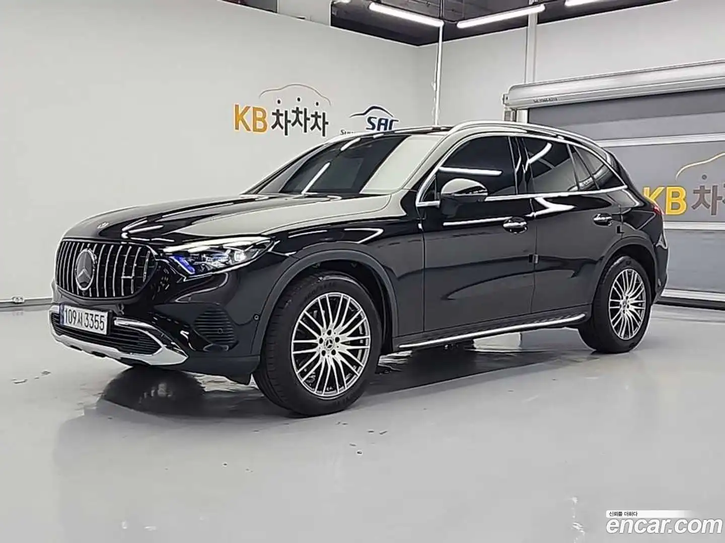 GLC-Class Mercedes-Benz 2024.4-OUTER-001