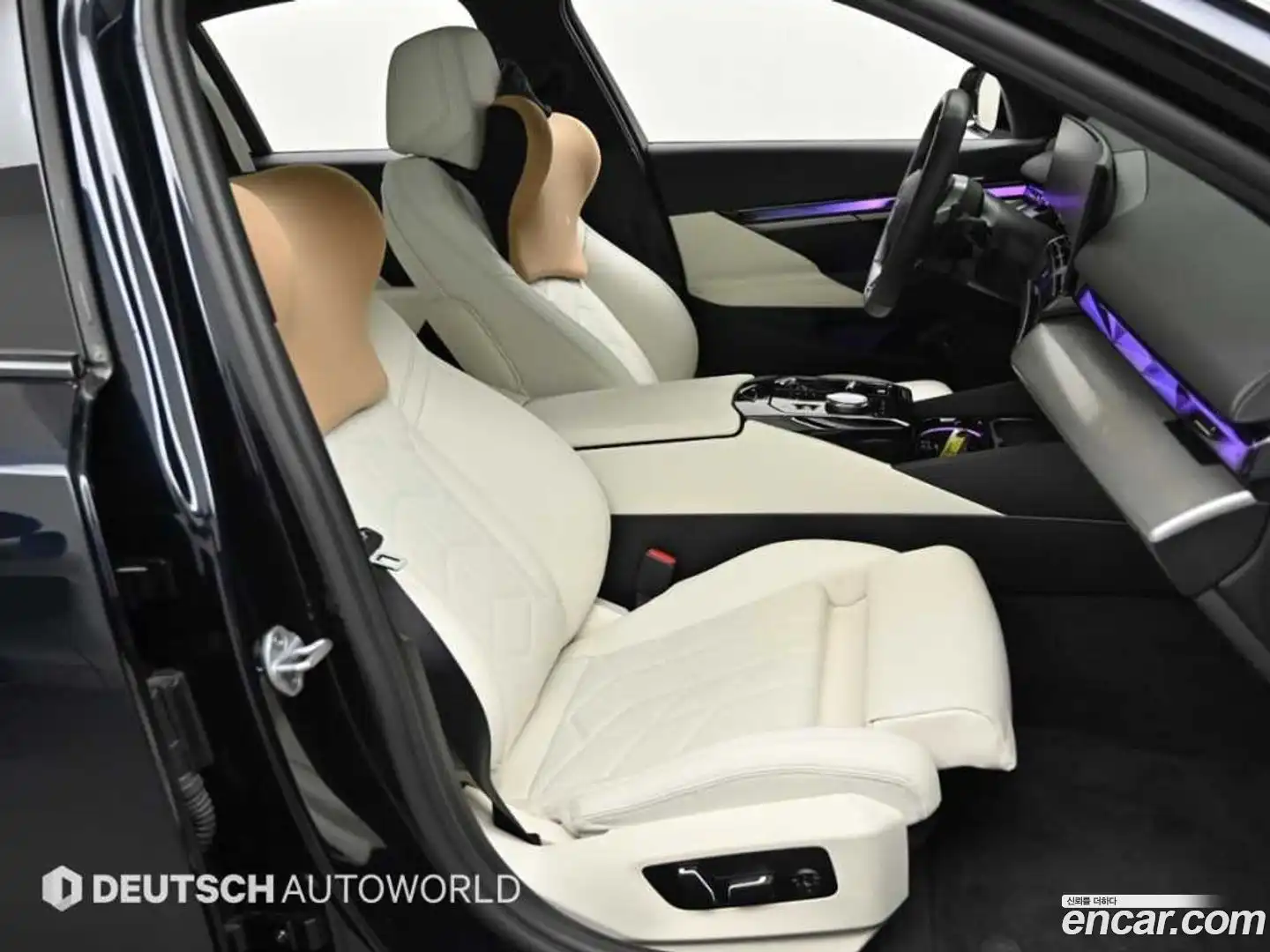 5-Series BMW 2025.0-INNER-010