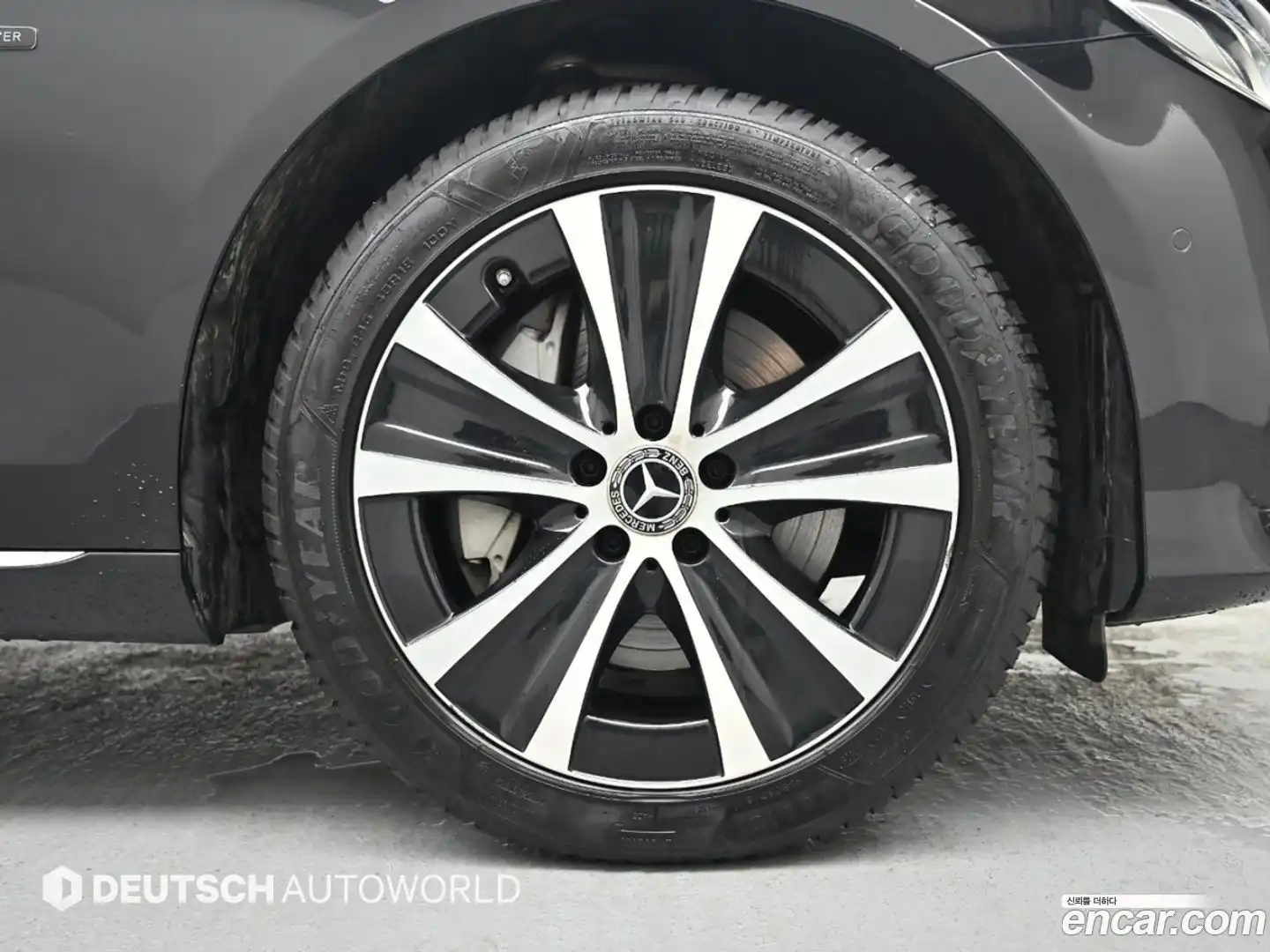 E-Class Mercedes-Benz 2019.11-OUTER-005