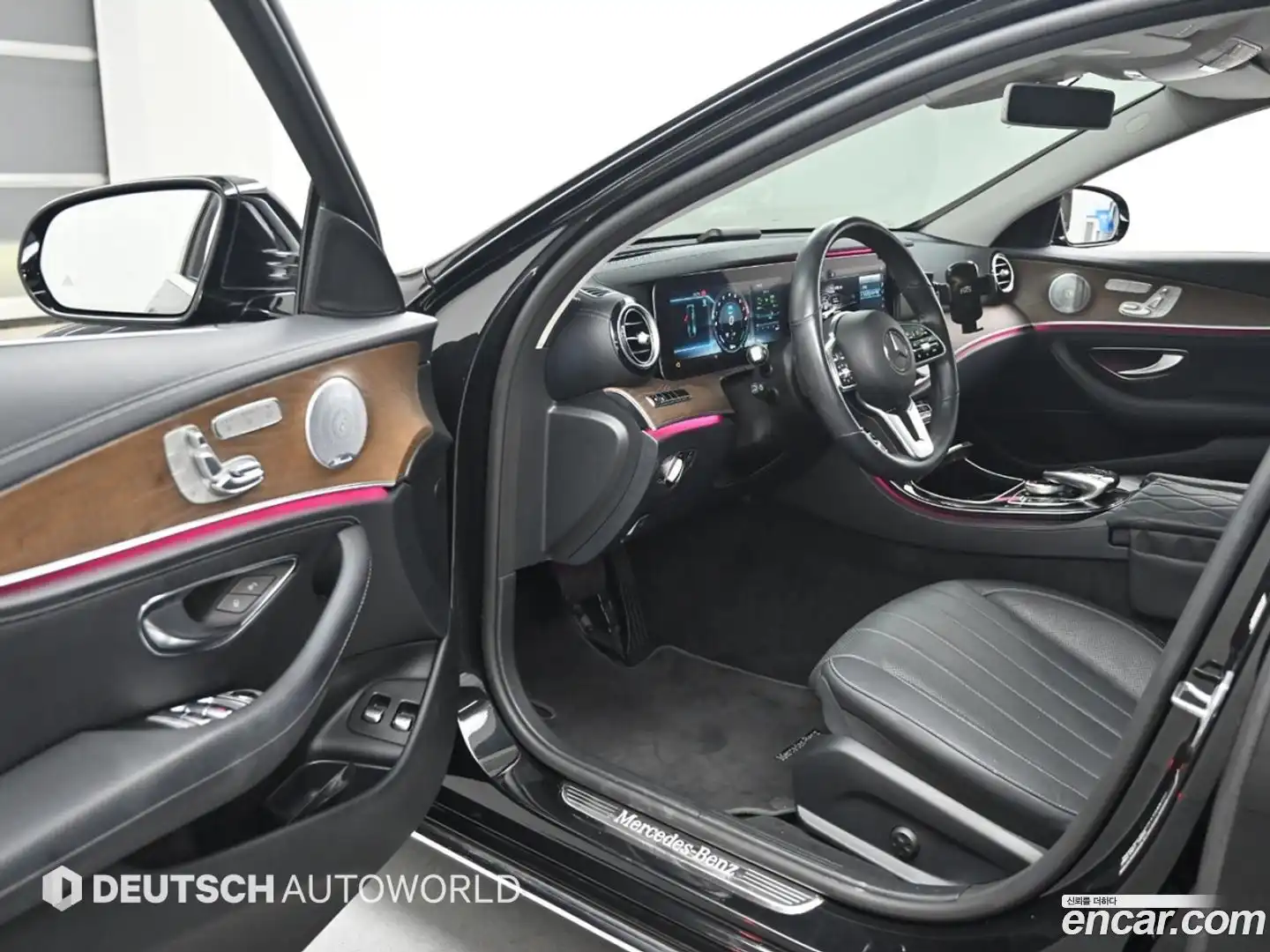 E-Class Mercedes-Benz 2019.11-OPTION-015