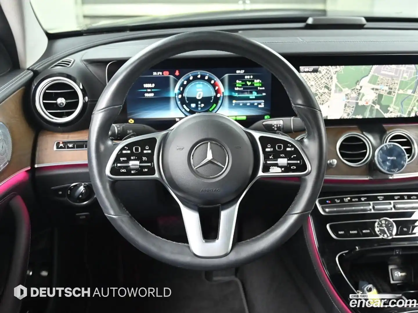 E-Class Mercedes-Benz 2019.11-OPTION-017