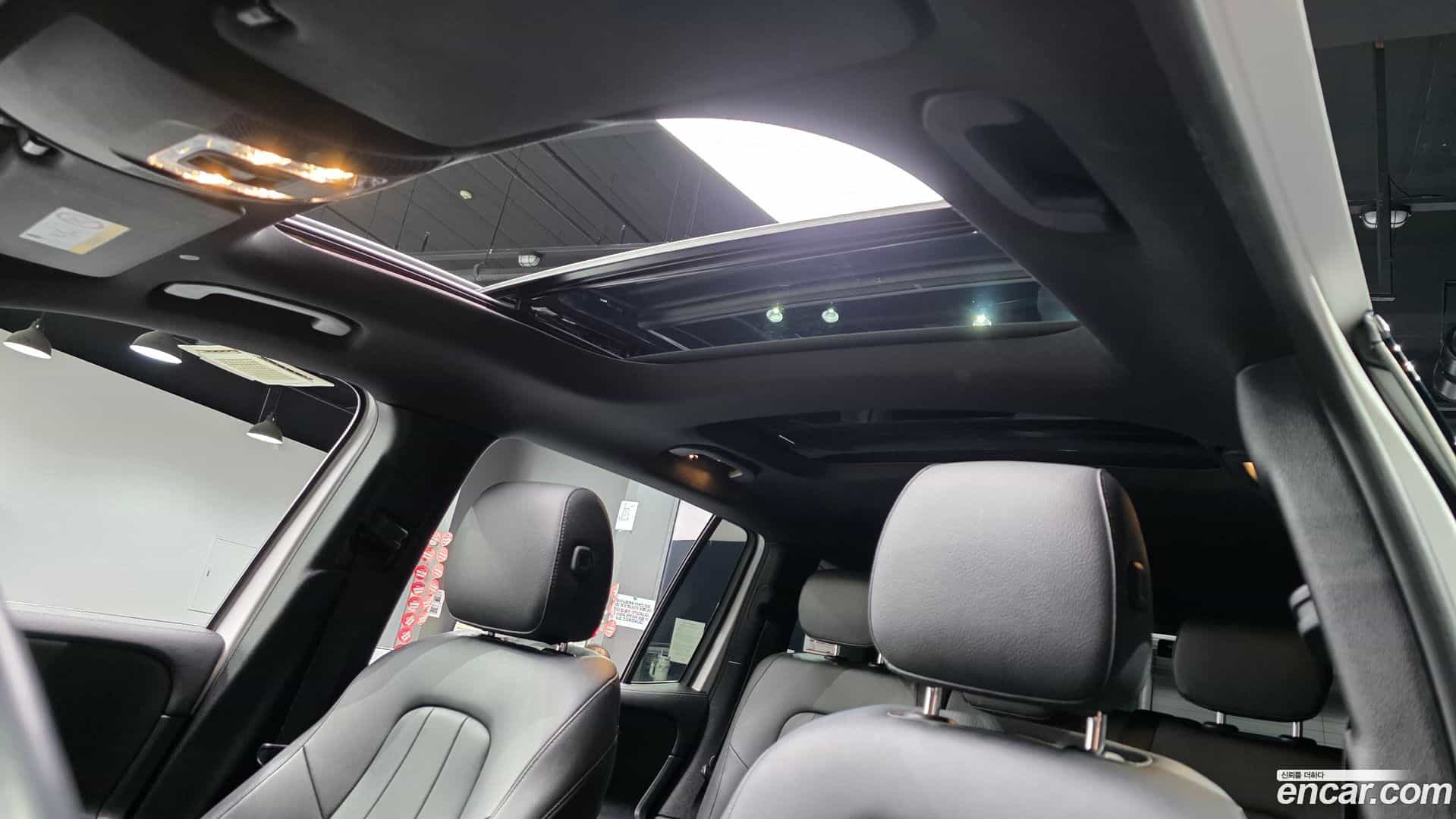 GLB-Class Mercedes-Benz 2022.3-OPTION-024