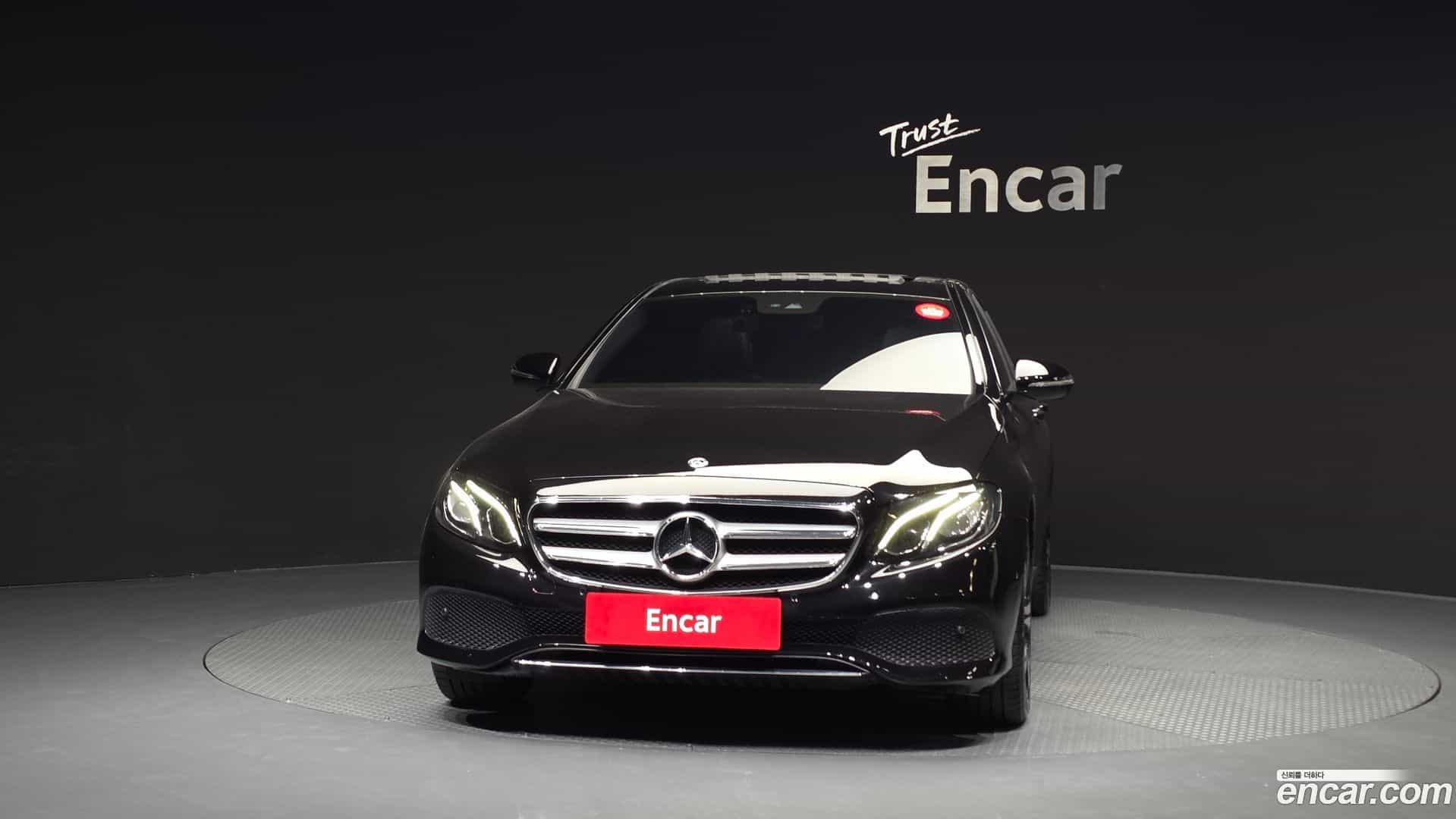 E-Class Mercedes-Benz 2018.2-OUTER-003