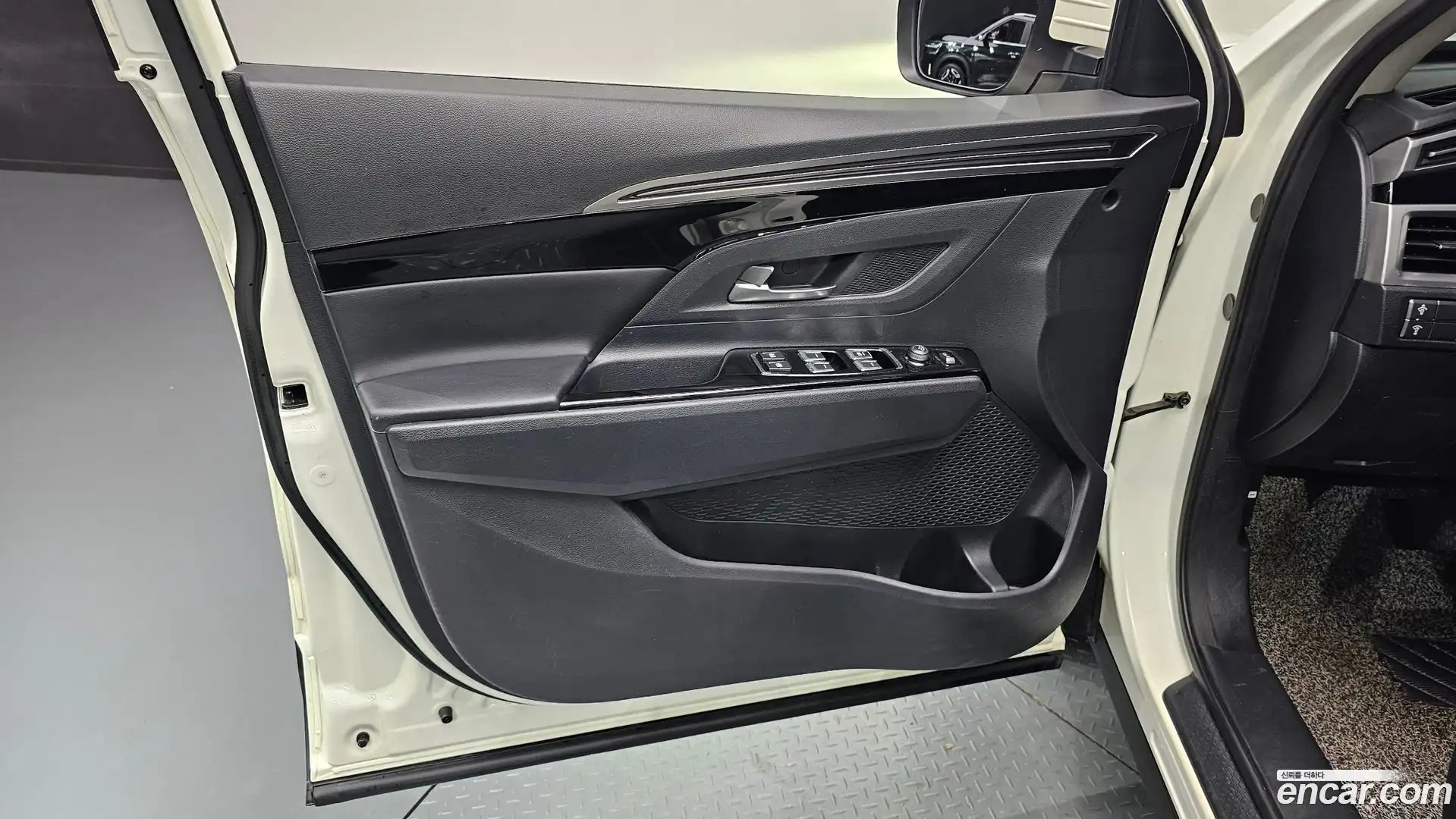 KORANDO KG Mobility 2019.2-INNER-034