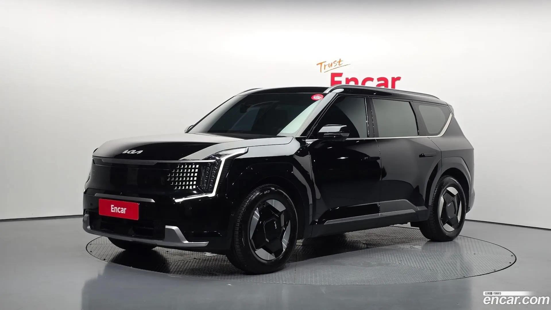 Main__Slider__Photo:EV9 Kia 2023.11-0