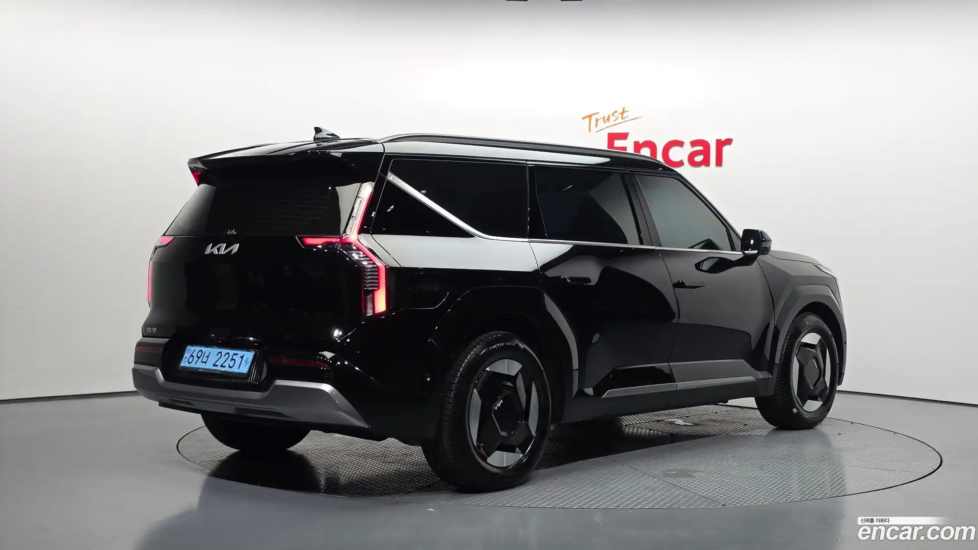 EV9 Kia 2023.11-OUTER-002