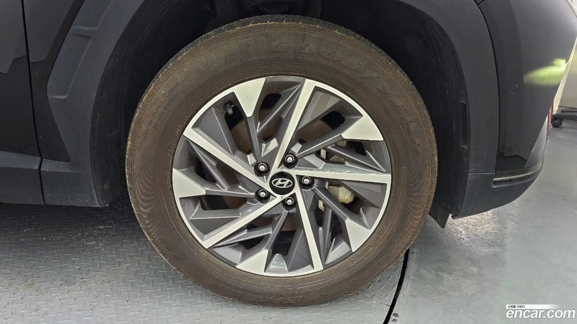 Tucson Hyundai 2023.0-OUTER-033