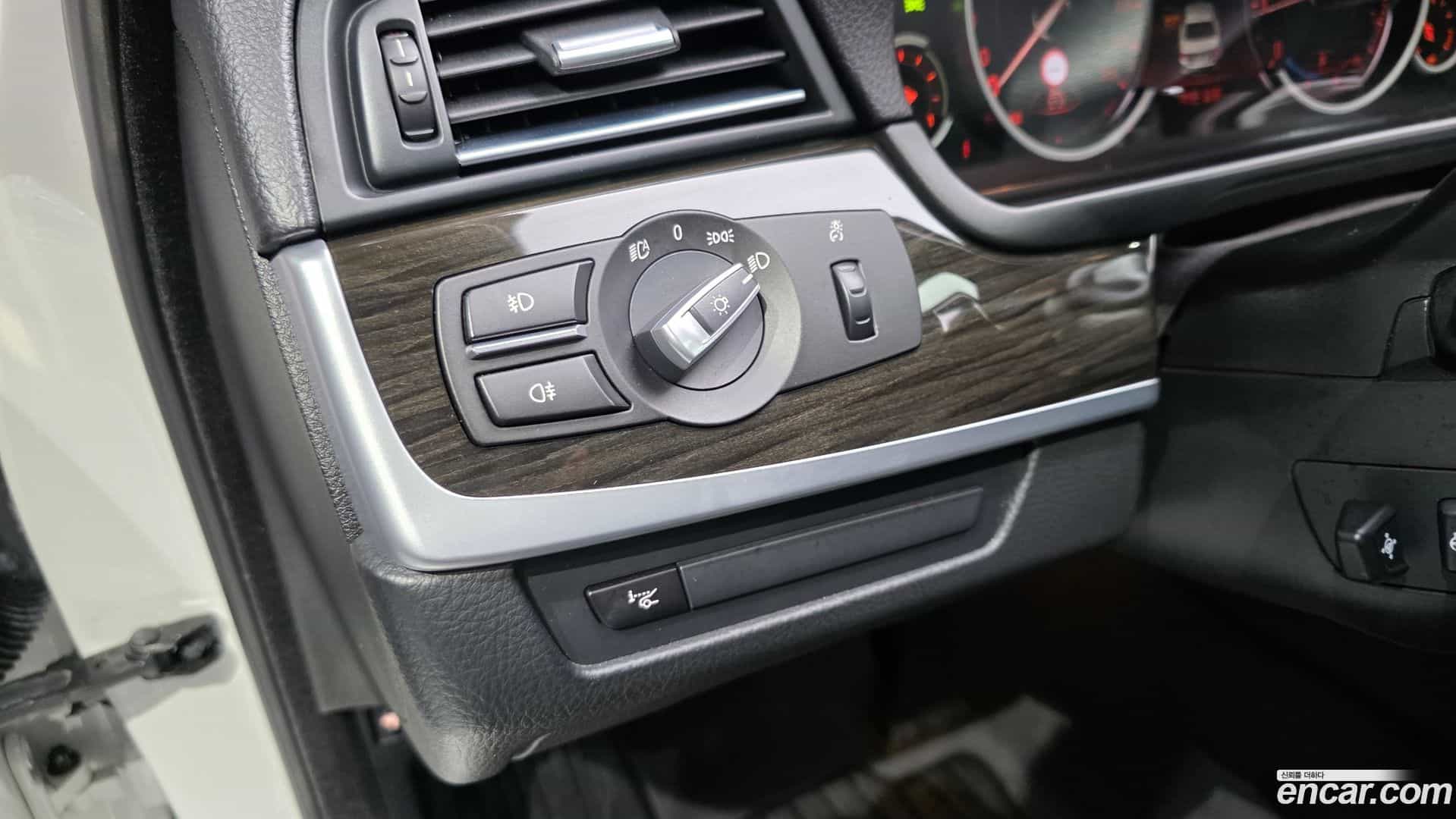 5-Series BMW 2014.2-OPTION-016