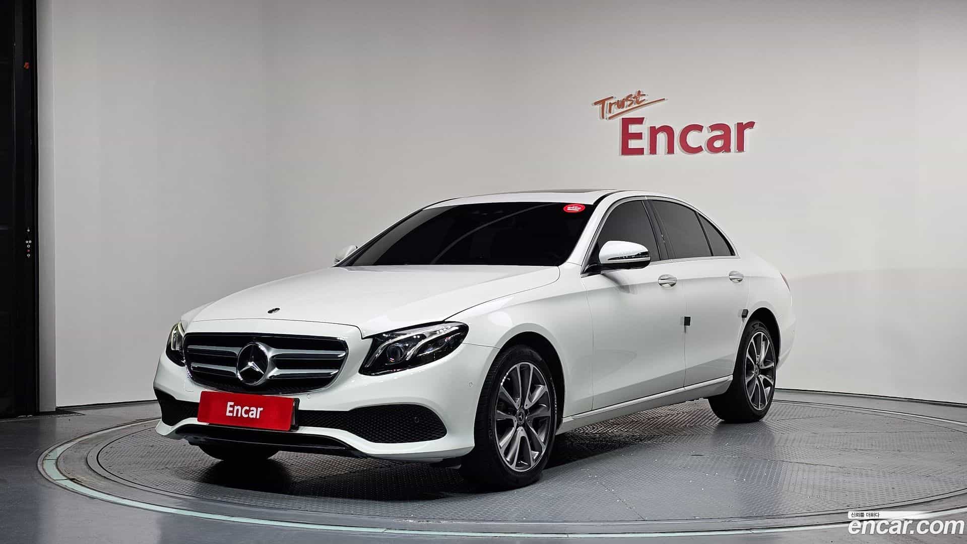 E-Class Mercedes-Benz 2019.3-OUTER-001