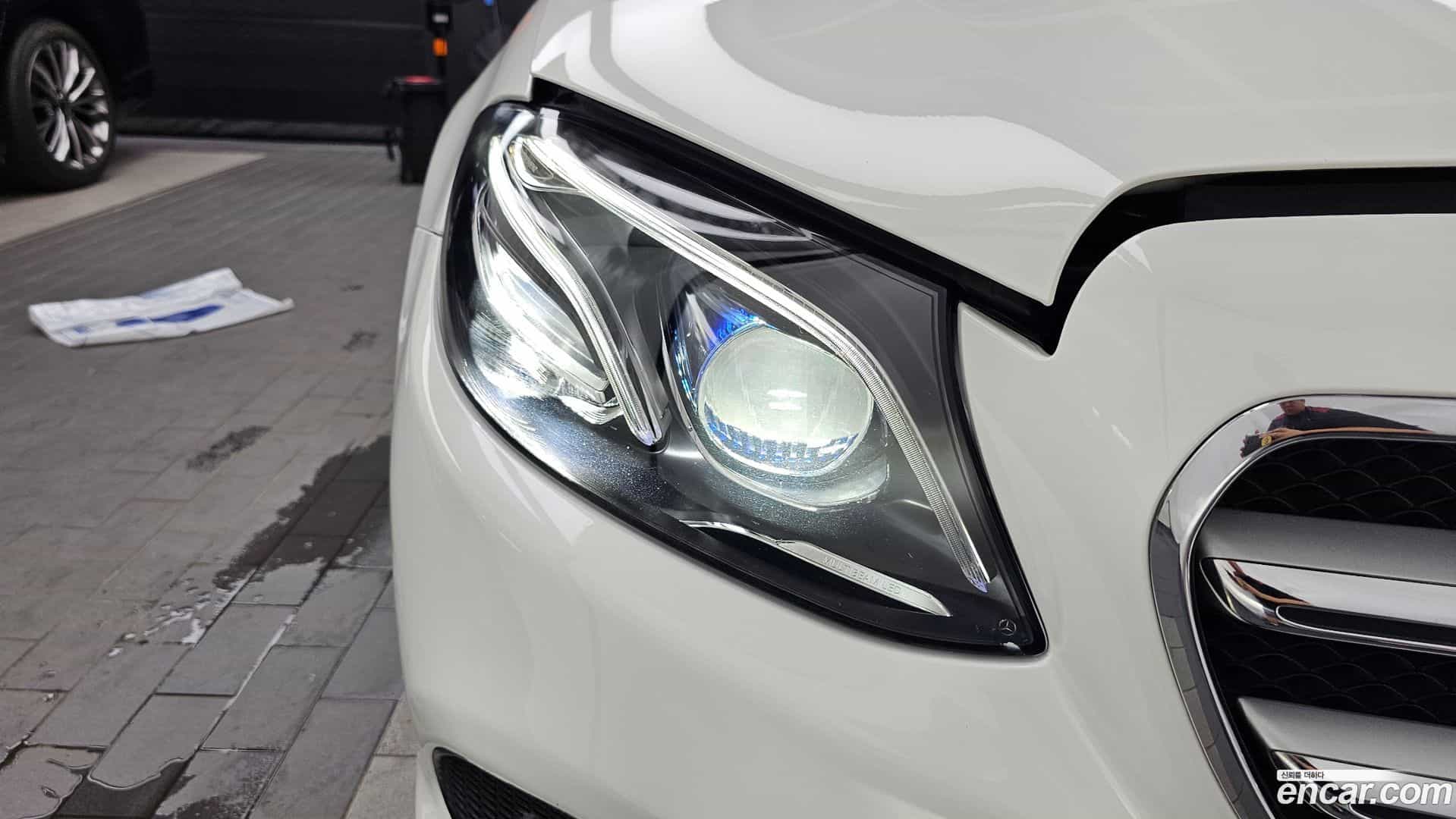E-Class Mercedes-Benz 2019.3-OUTER-032