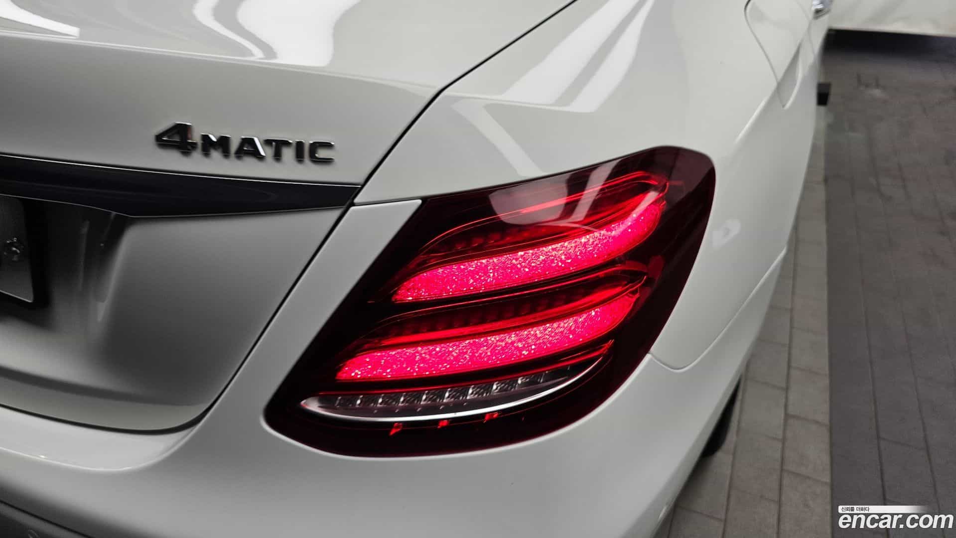 E-Class Mercedes-Benz 2019.3-OUTER-033