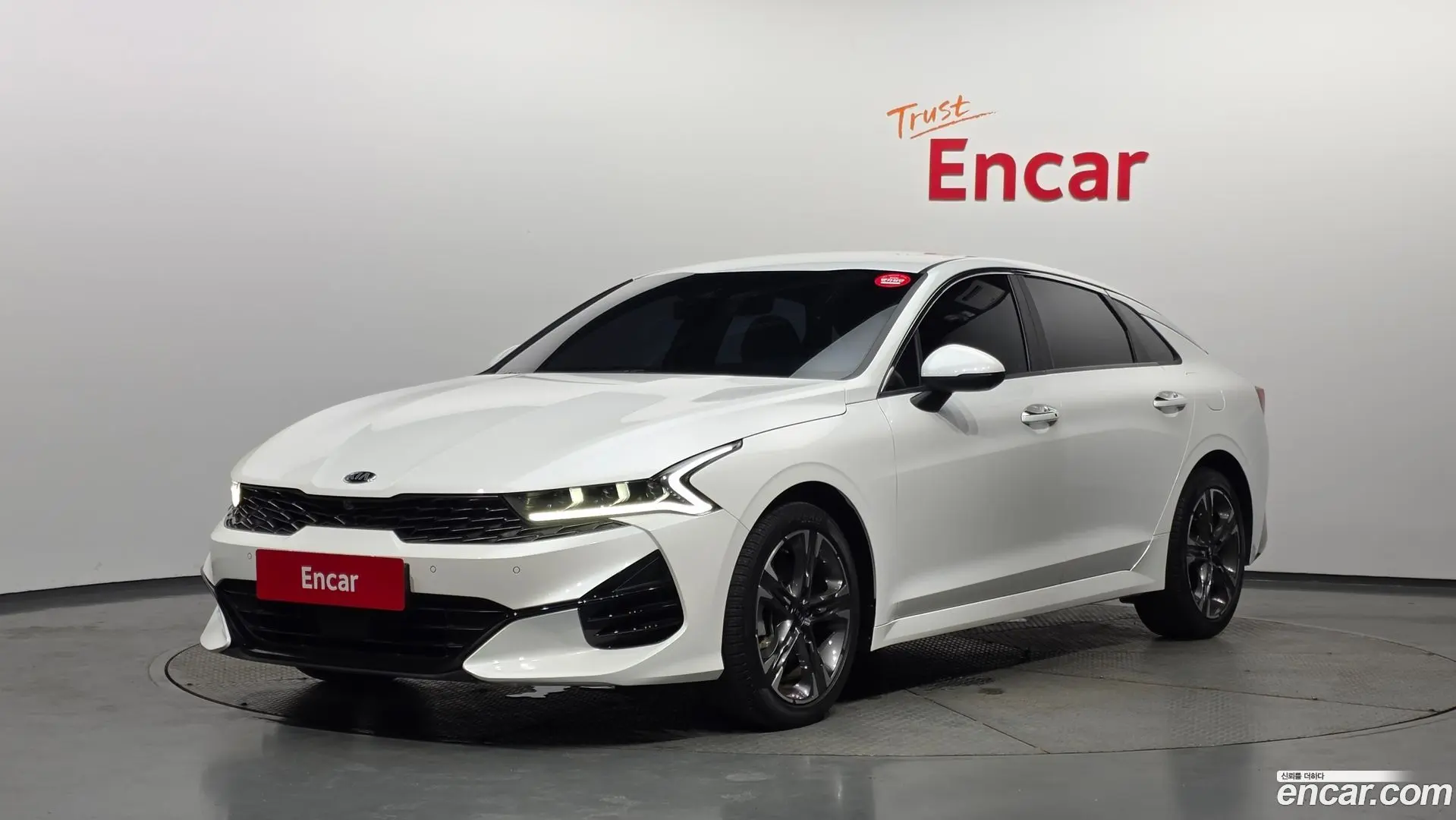 Main__Slider__Photo:K5 Kia 2020.3-0