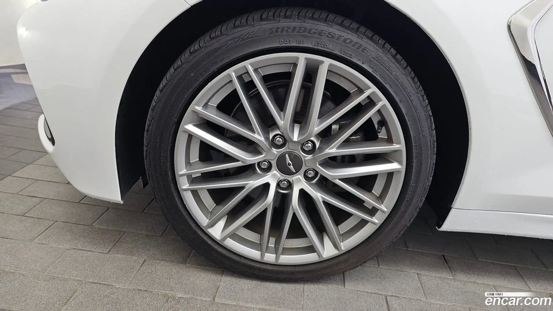 G70 Genesis 2020.5-OUTER-005