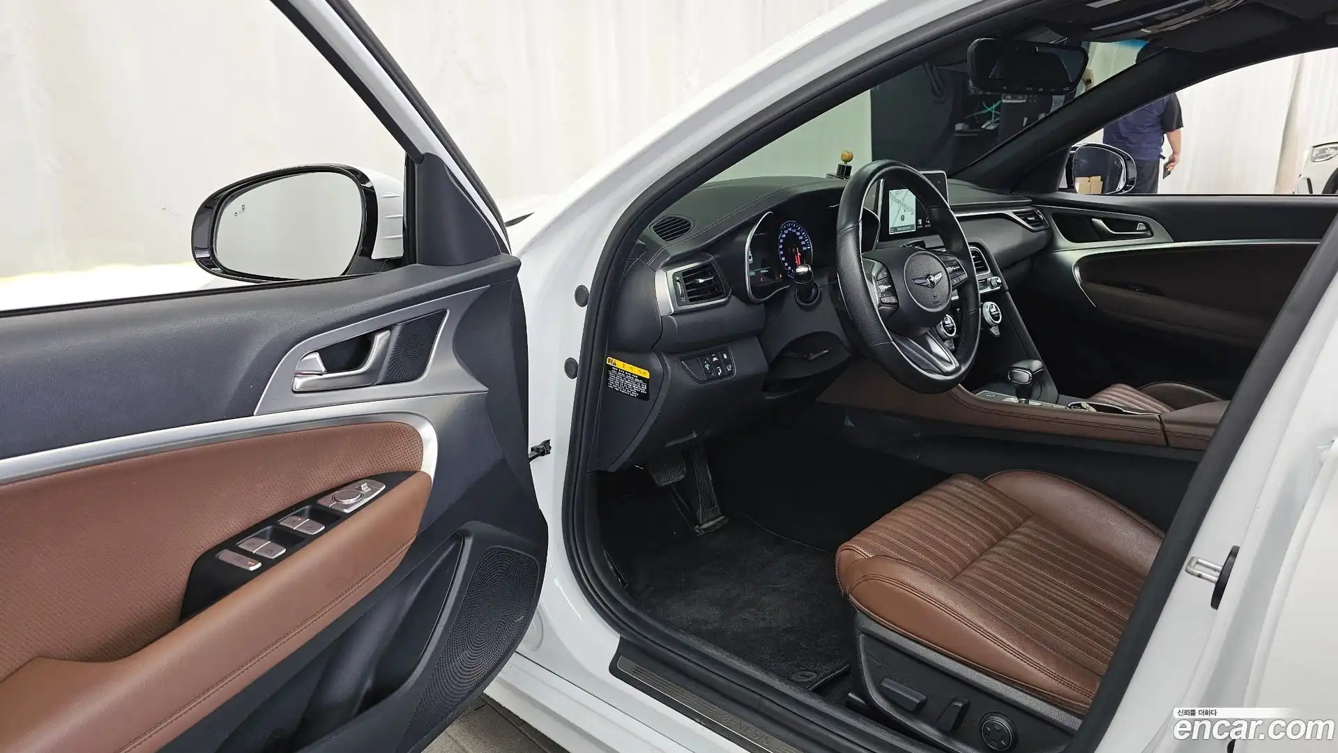 G70 Genesis 2020.5-INNER-010