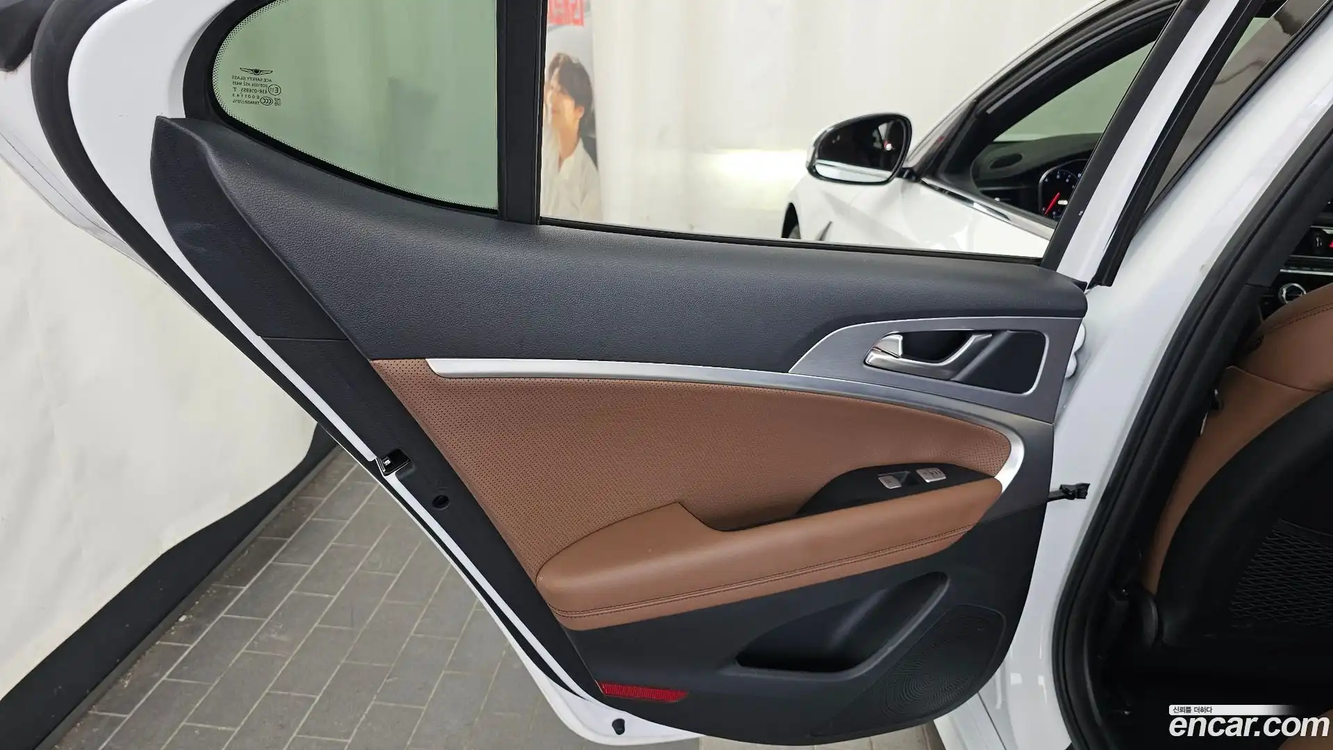 G70 Genesis 2020.5-INNER-035