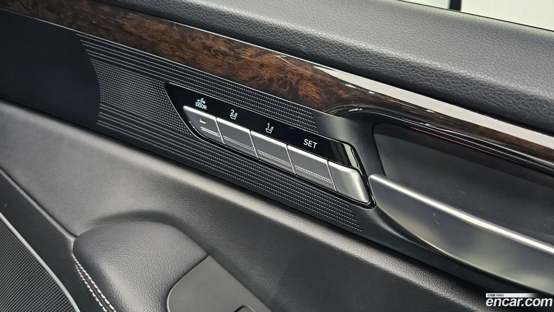 G90 Genesis 2019.7-OPTION-041