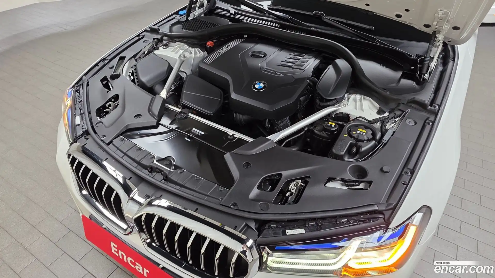 5-Series BMW 2022.10-OUTER-006