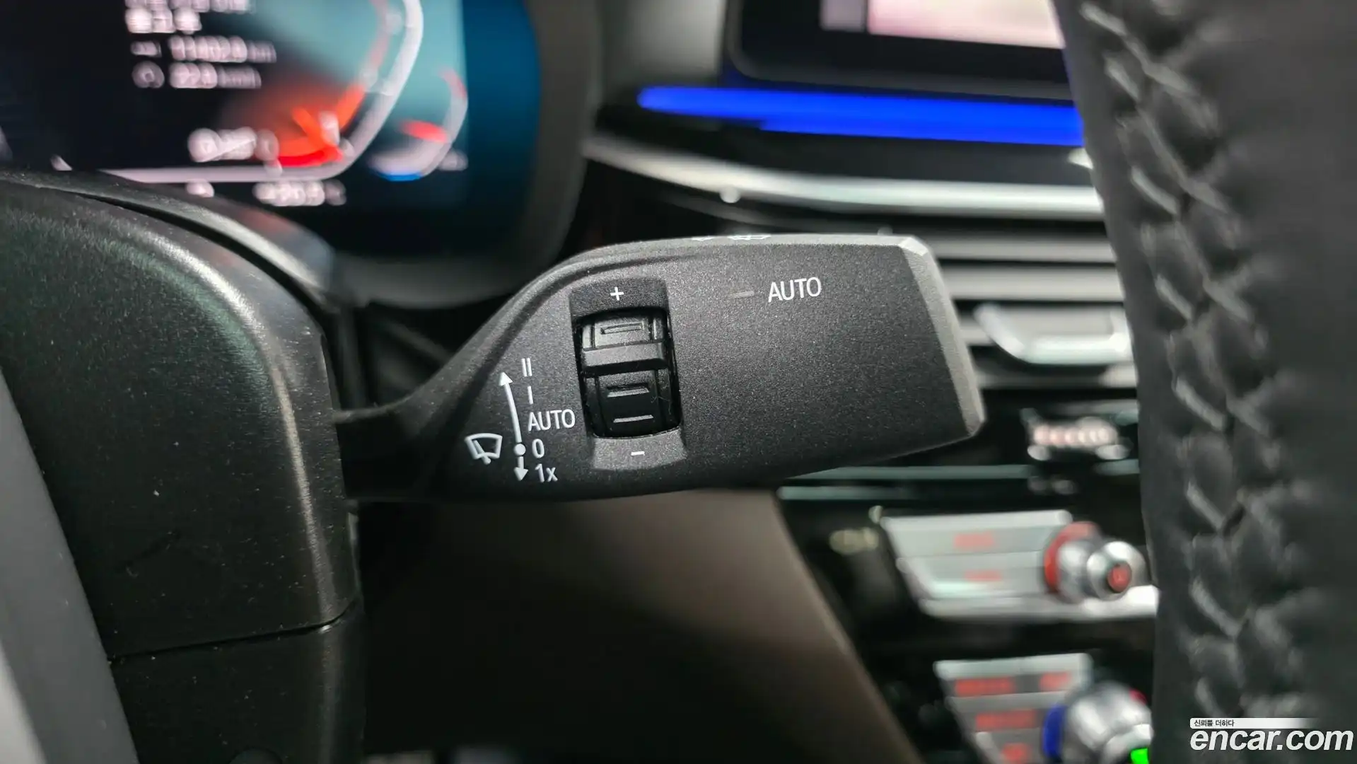 5-Series BMW 2022.10-OPTION-023