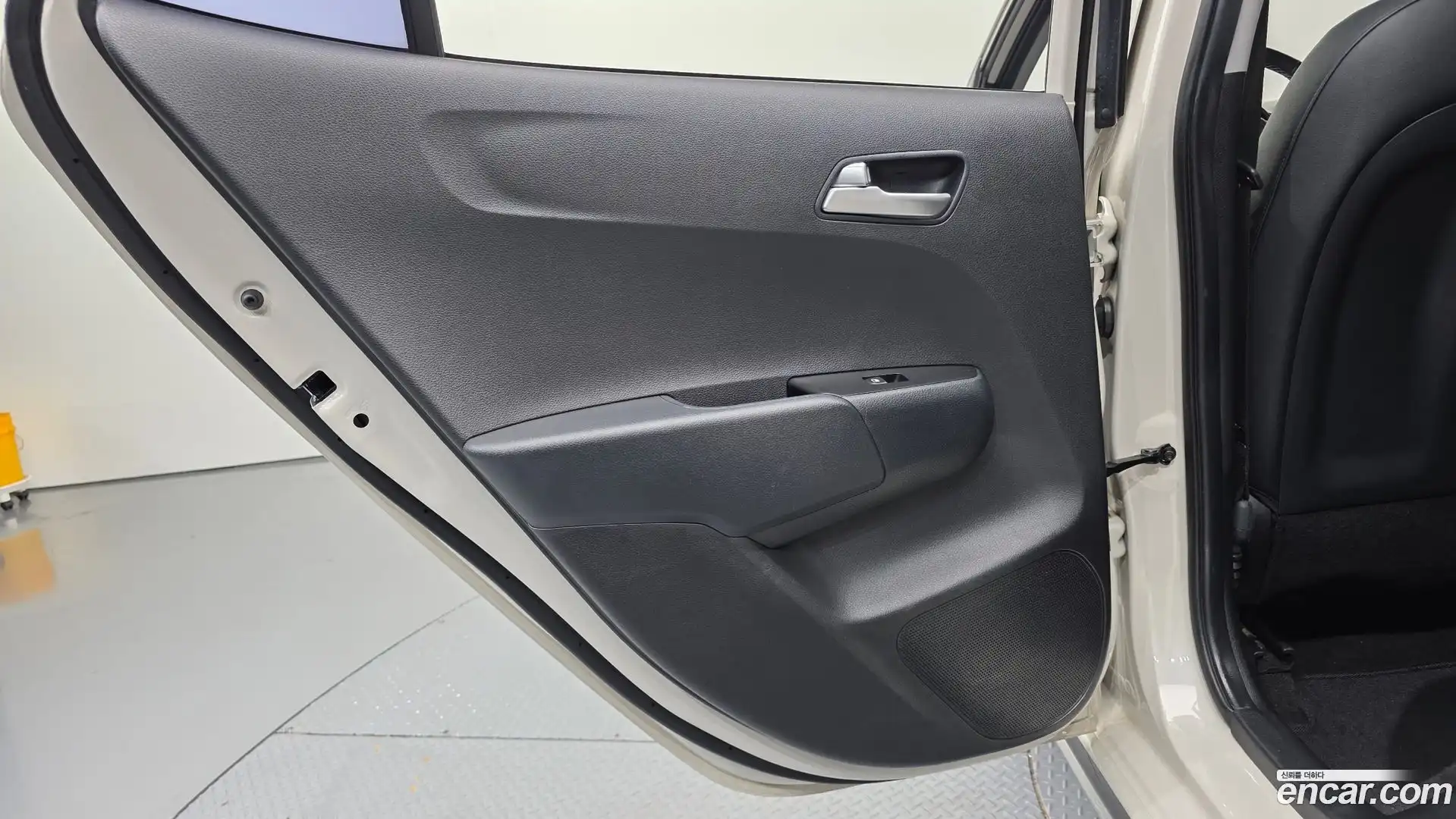 morning Kia 2022.5-INNER-035