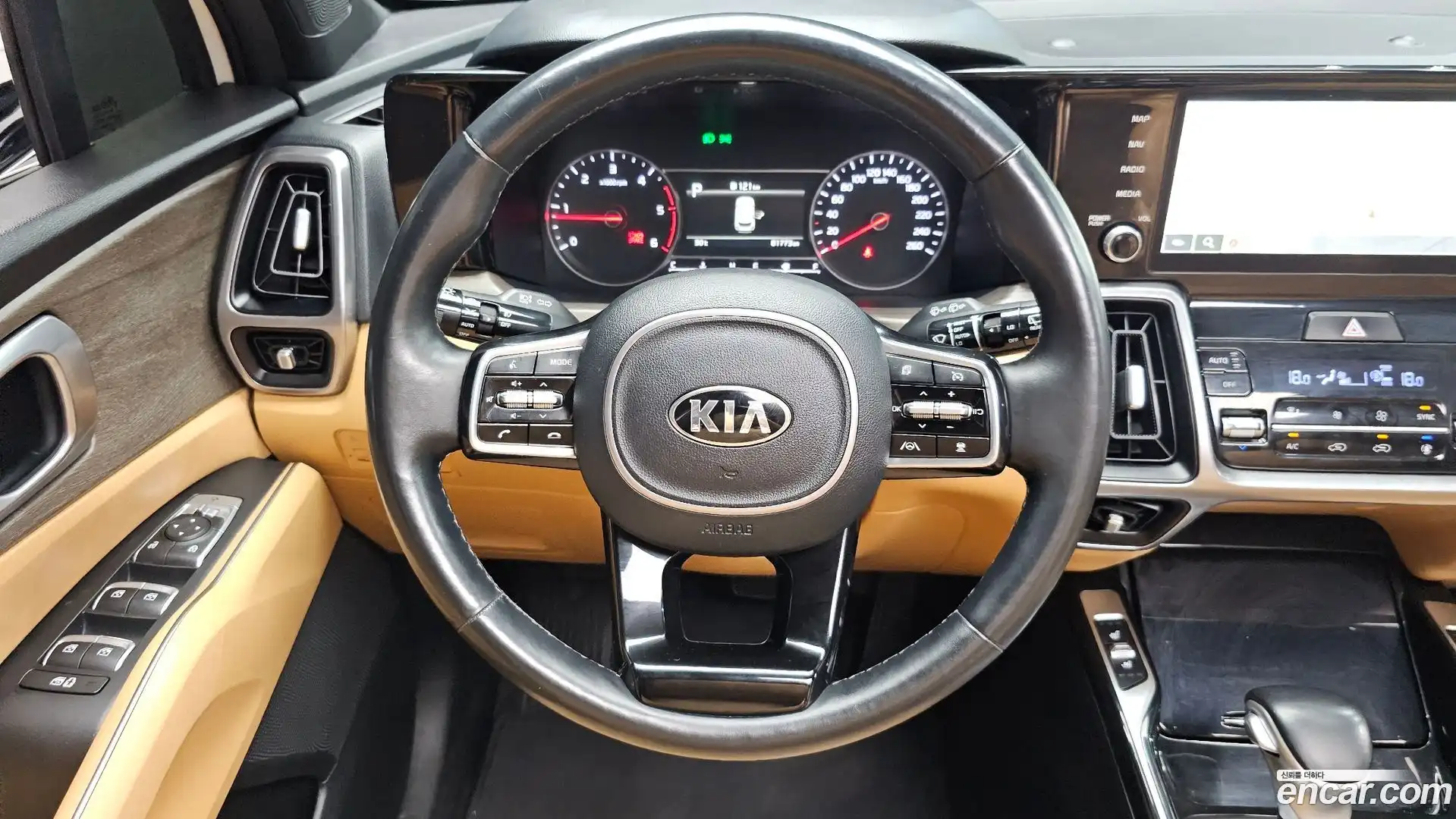 Sorento Kia 2020.3-OPTION-016