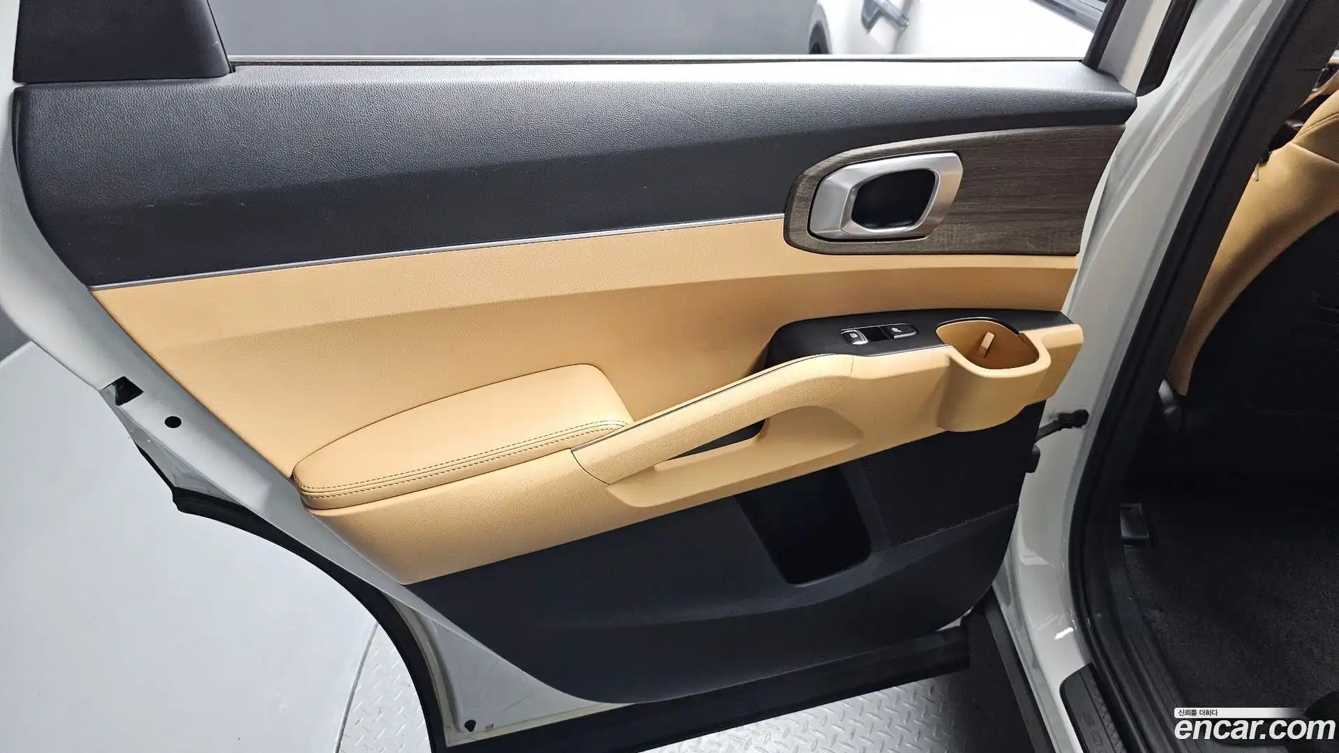Sorento Kia 2020.3-INNER-035