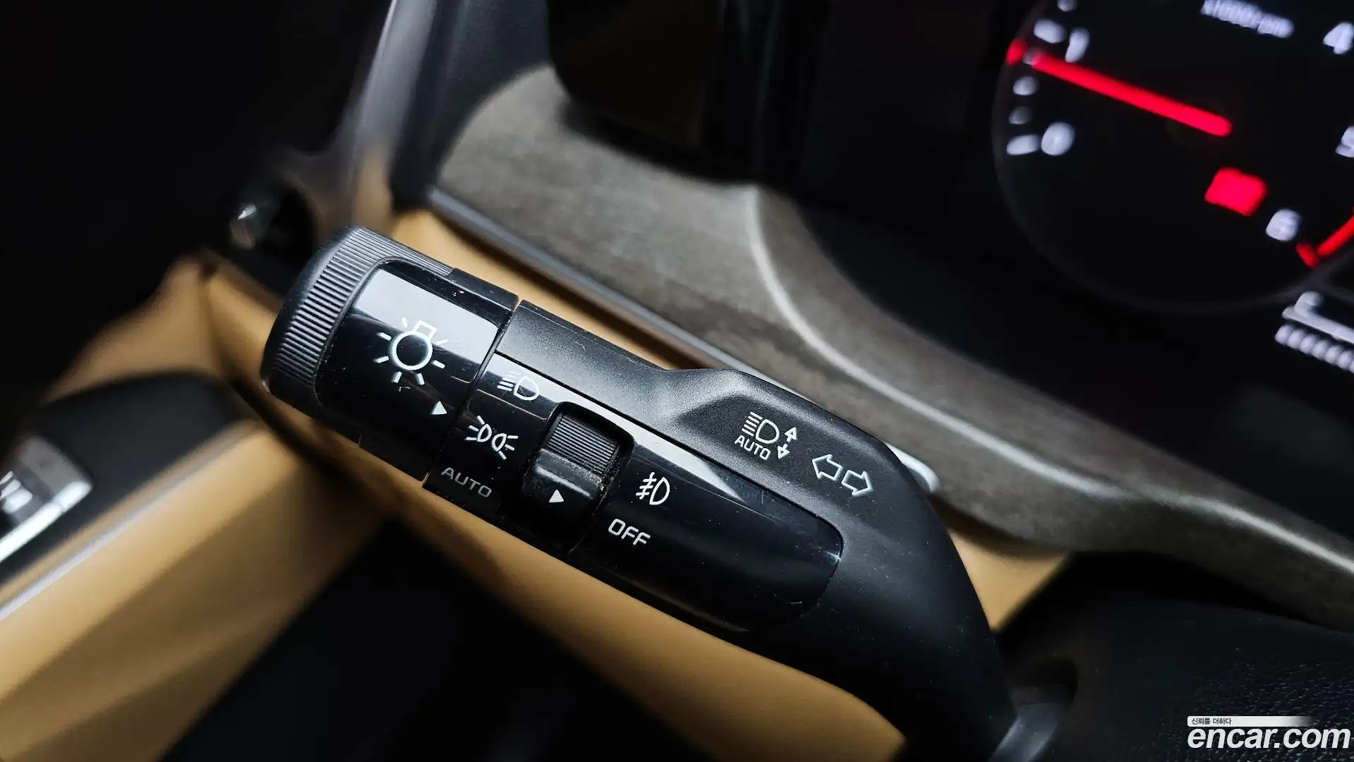 Sorento Kia 2020.3-OPTION-049