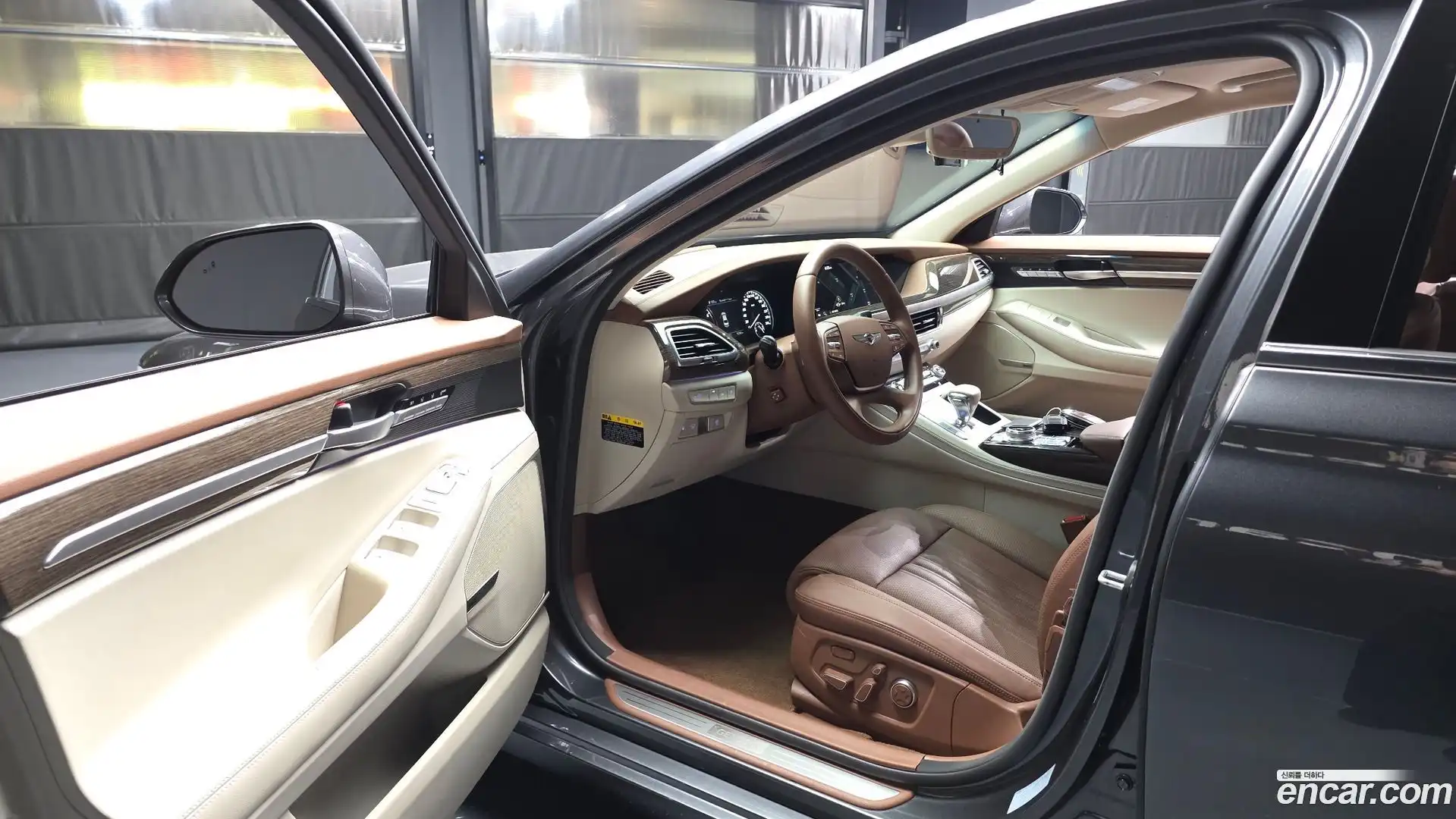 G90 Genesis 2021.2-INNER-010