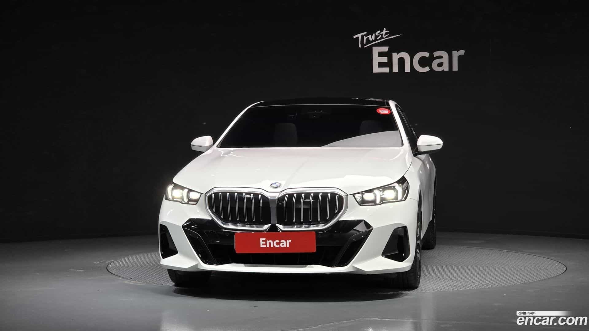 5-Series BMW 2025.2-OUTER-003