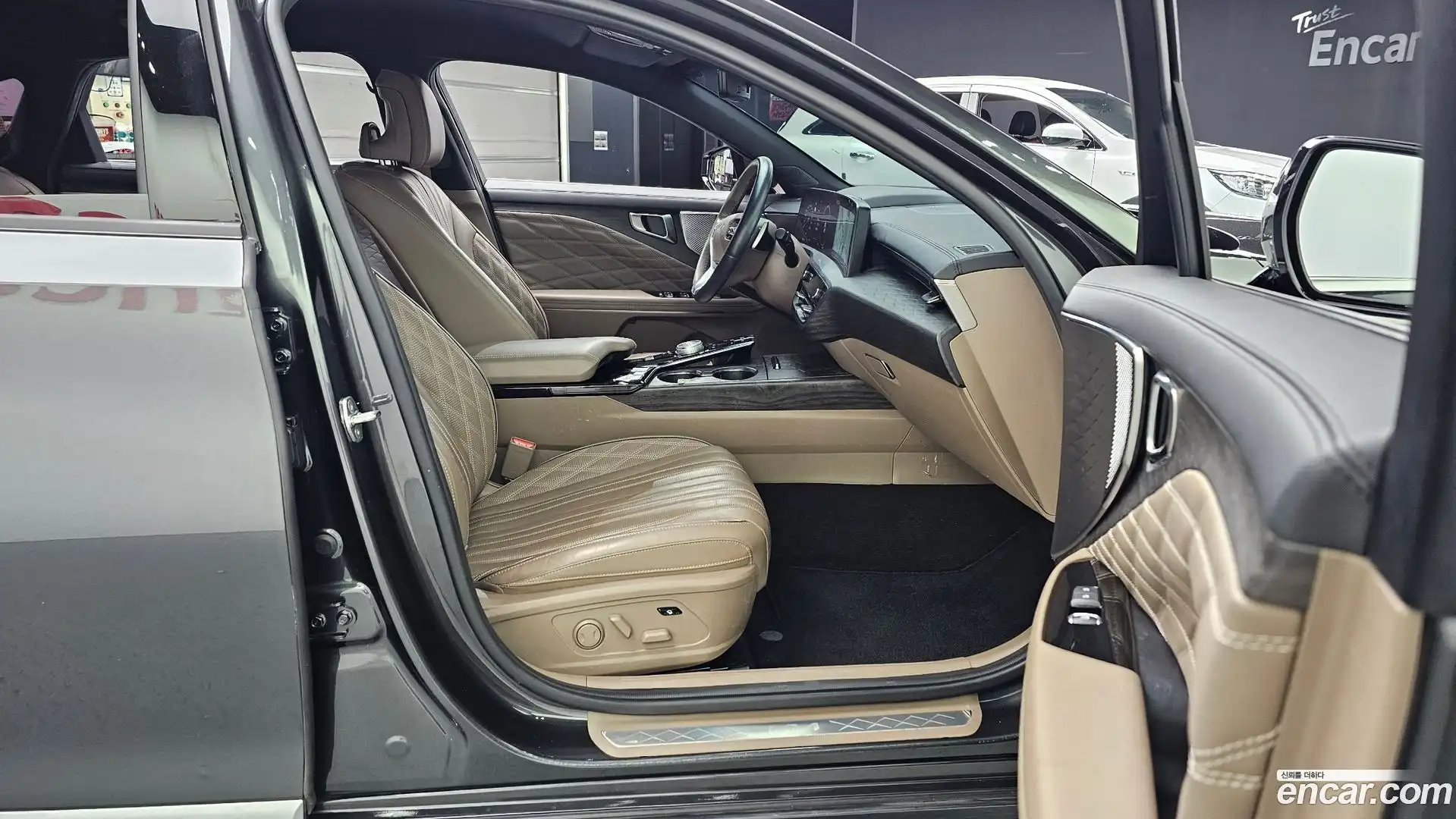 K8 Kia 2021.3-OPTION-015