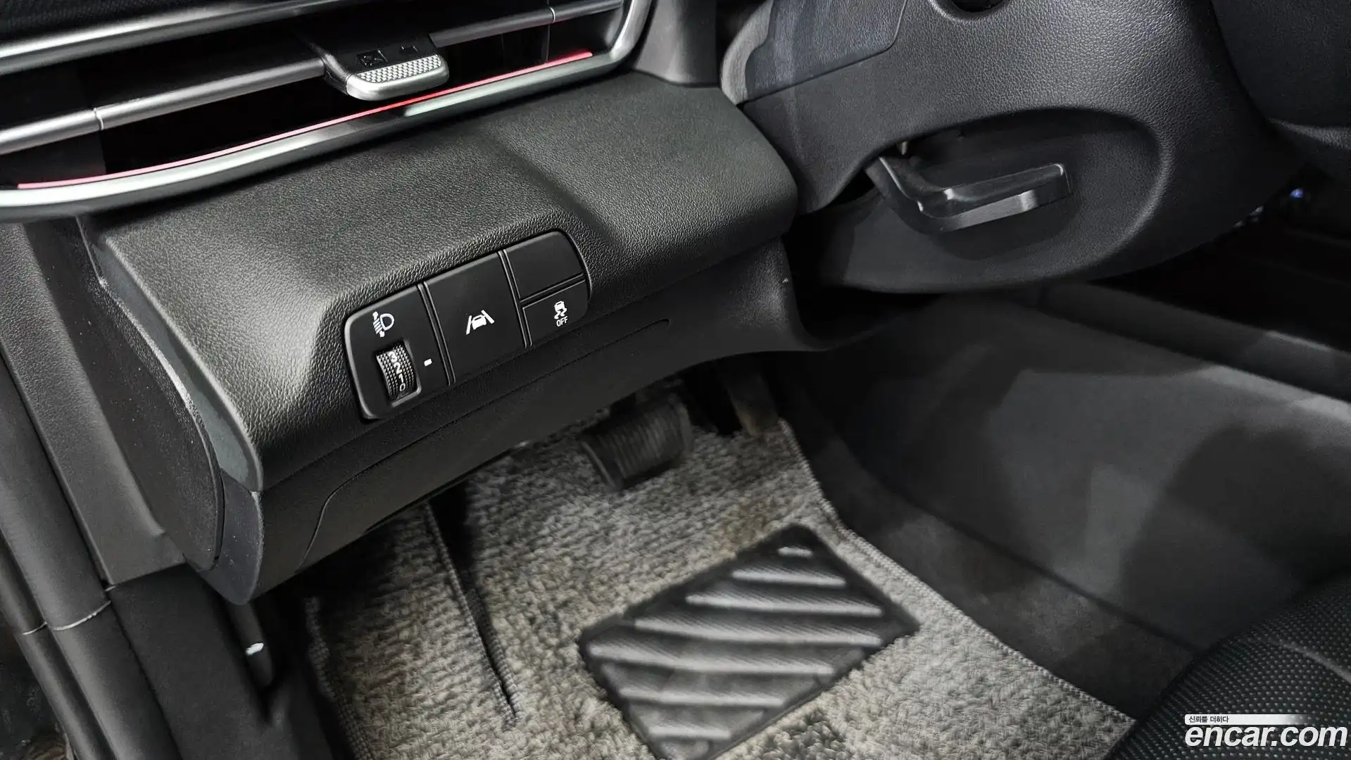 AVANTE Hyundai 2021.8-OPTION-023