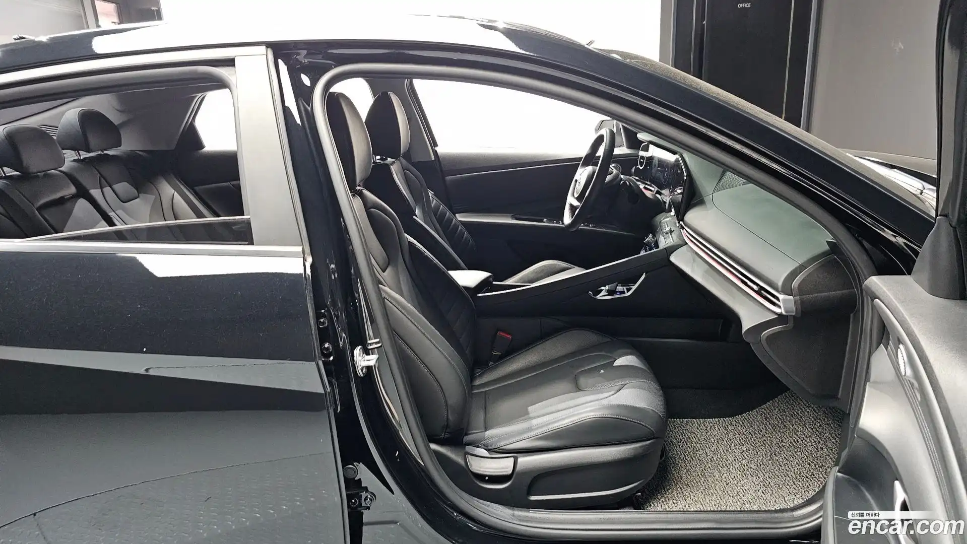 AVANTE Hyundai 2021.8-INNER-036