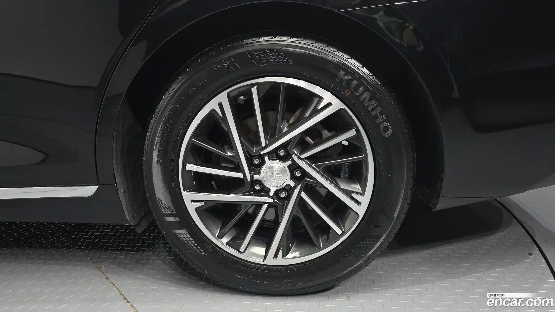 Grandeur Hyundai 2020.5-OUTER-031