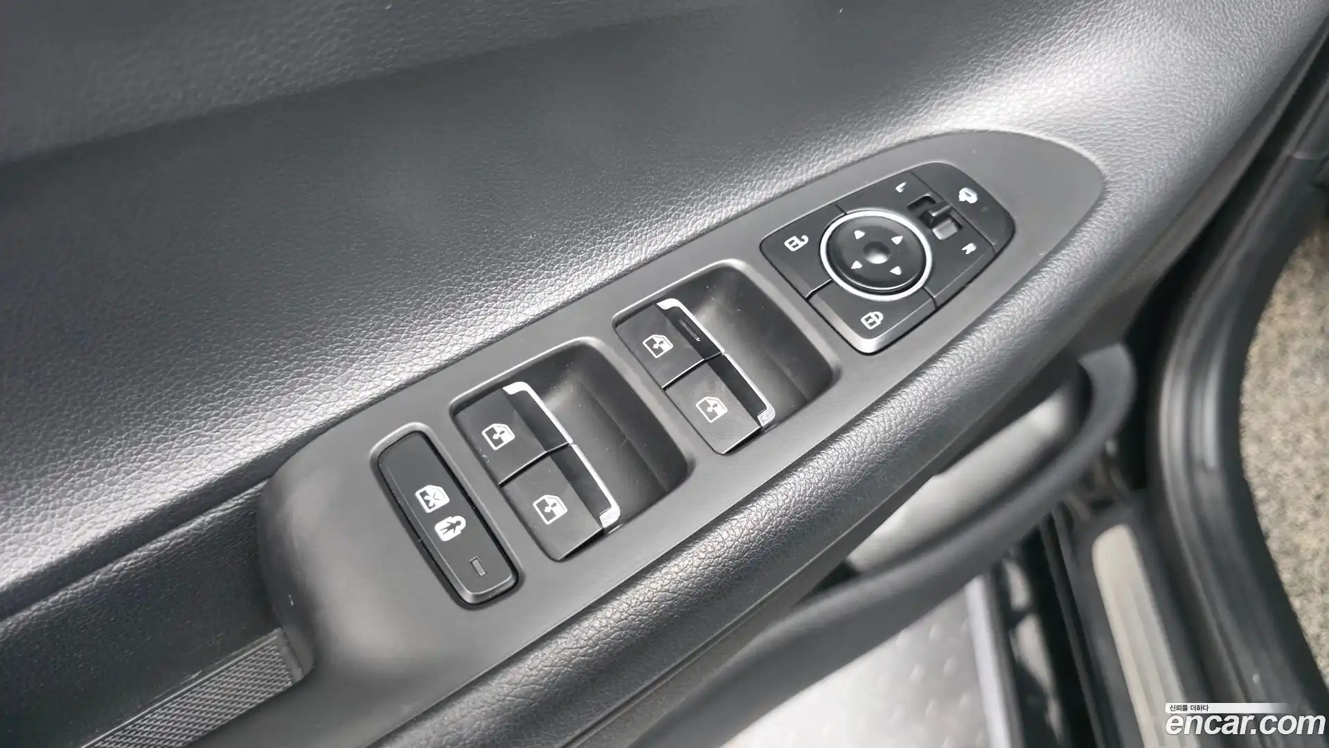 Grandeur Hyundai 2020.5-OPTION-043