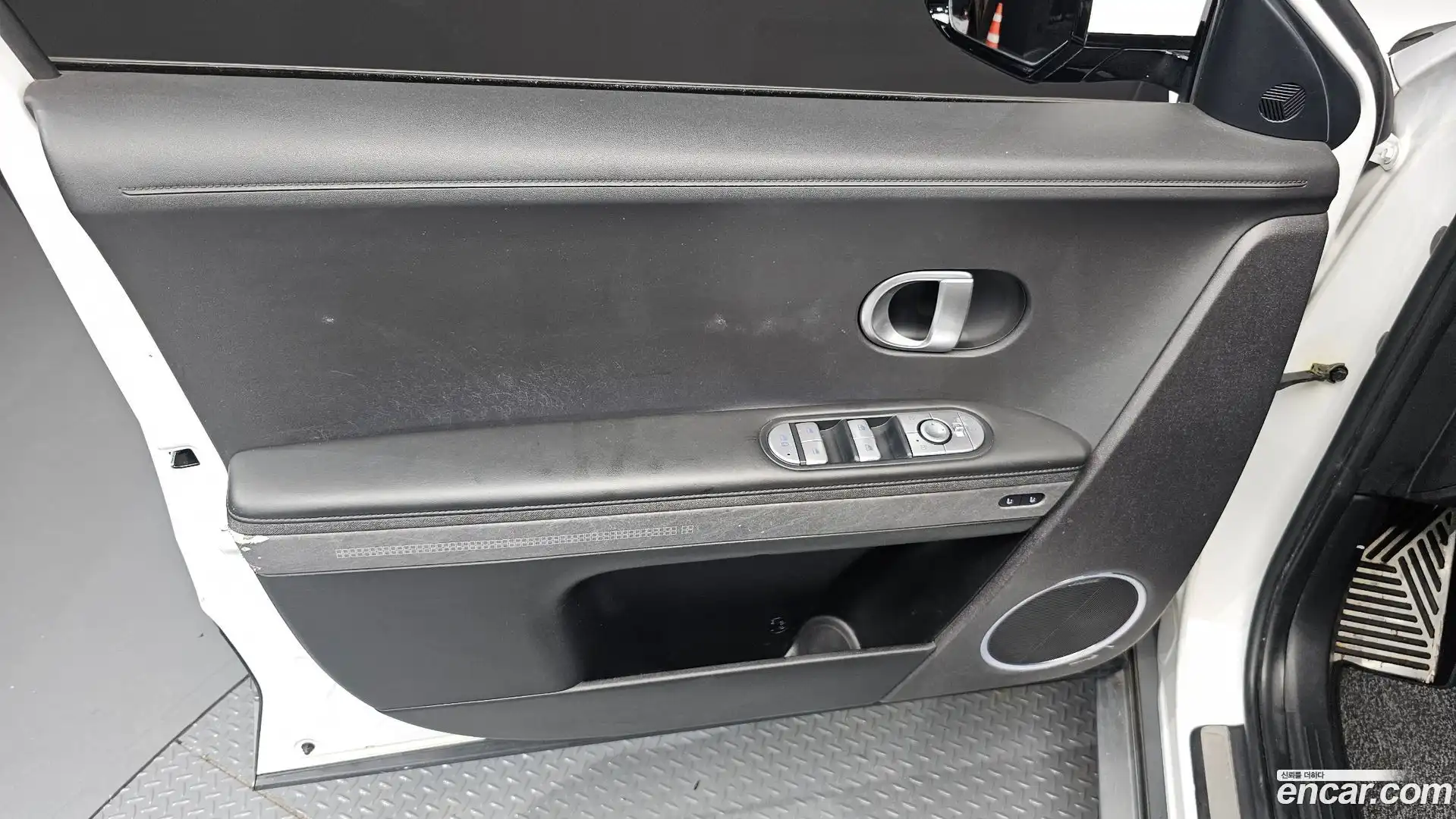 Ioniq5 Hyundai 2022.5-INNER-034