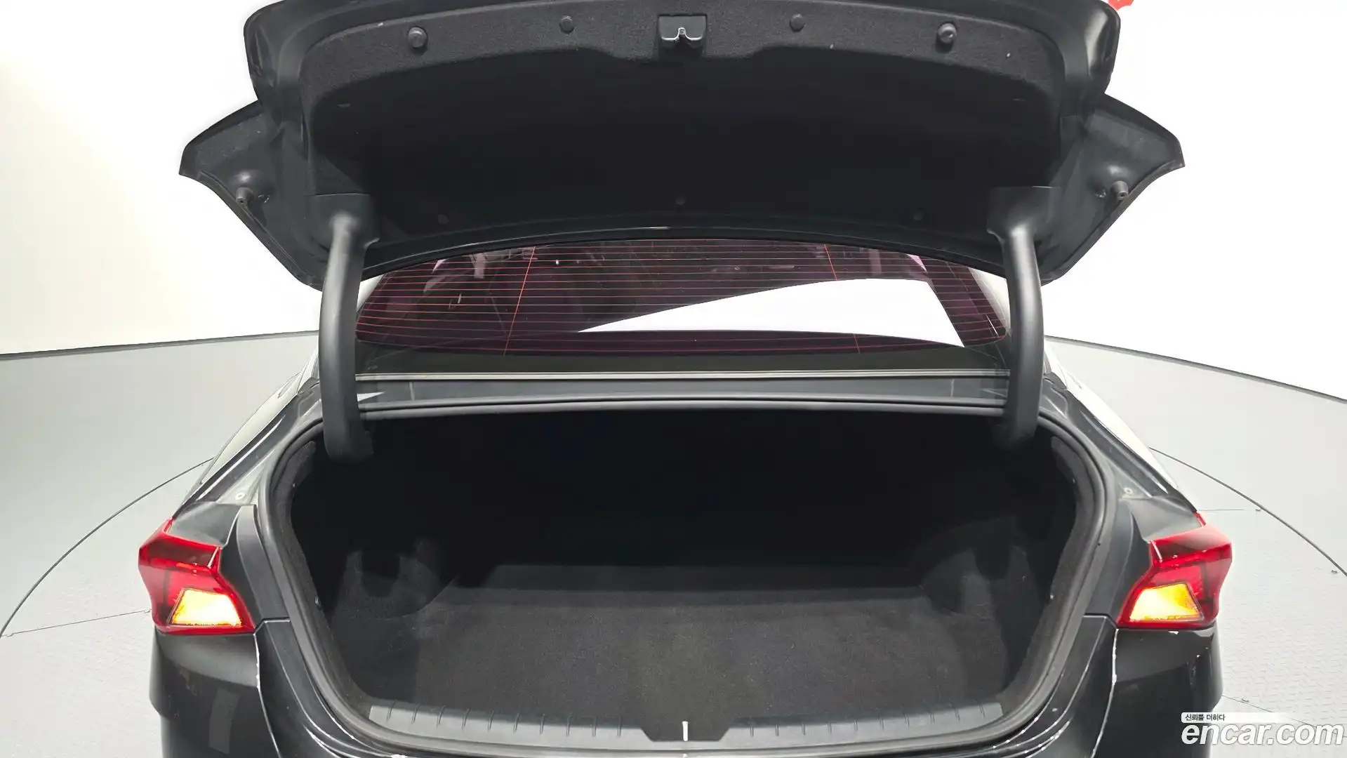K5 Kia 2020.0-OPTION-024