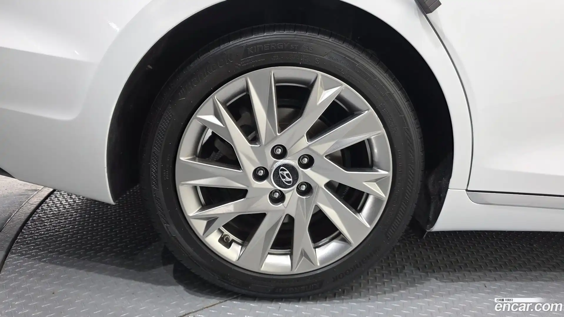 Grandeur Hyundai 2021.4-OUTER-005